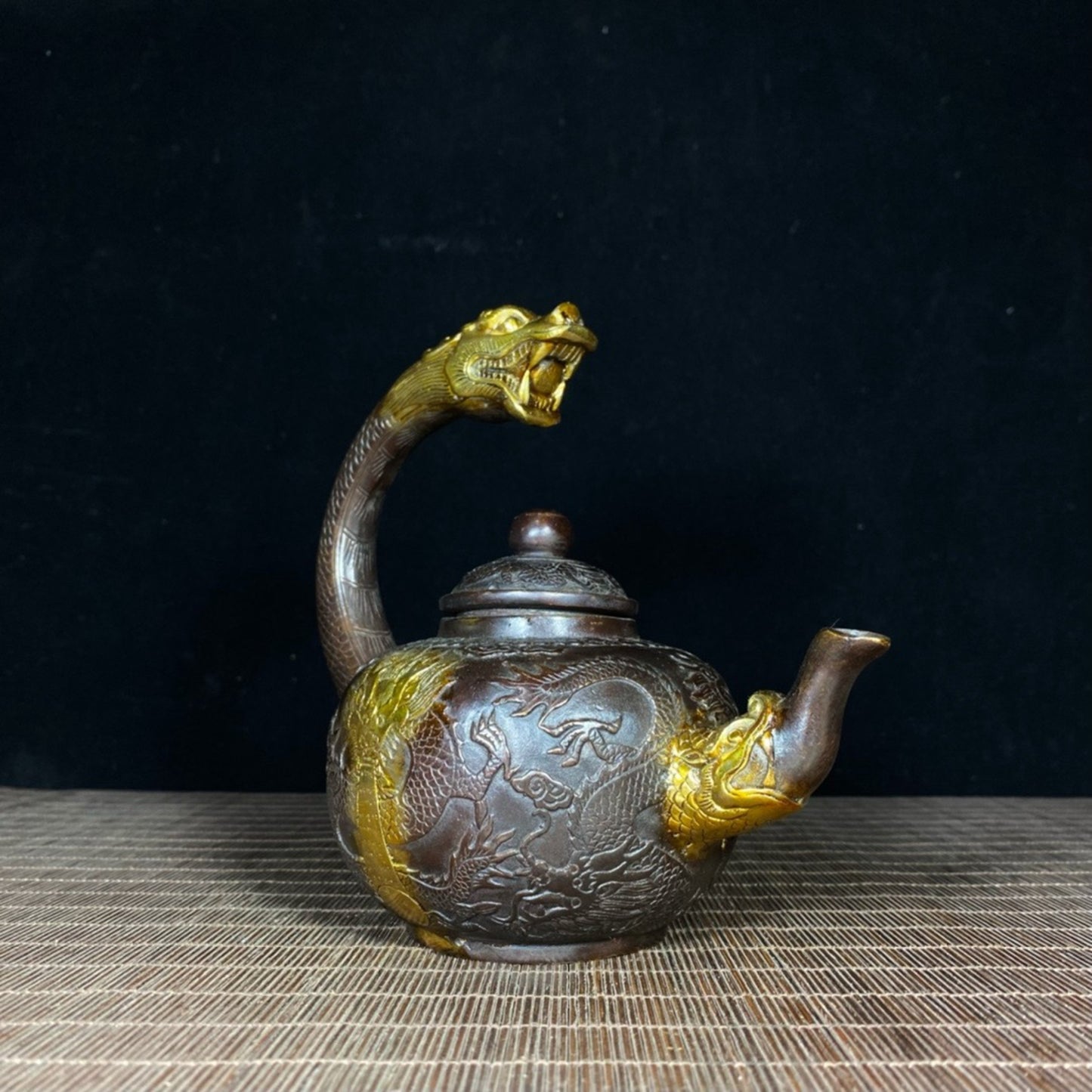 Pure copper gold-plated dragon play water tap pot