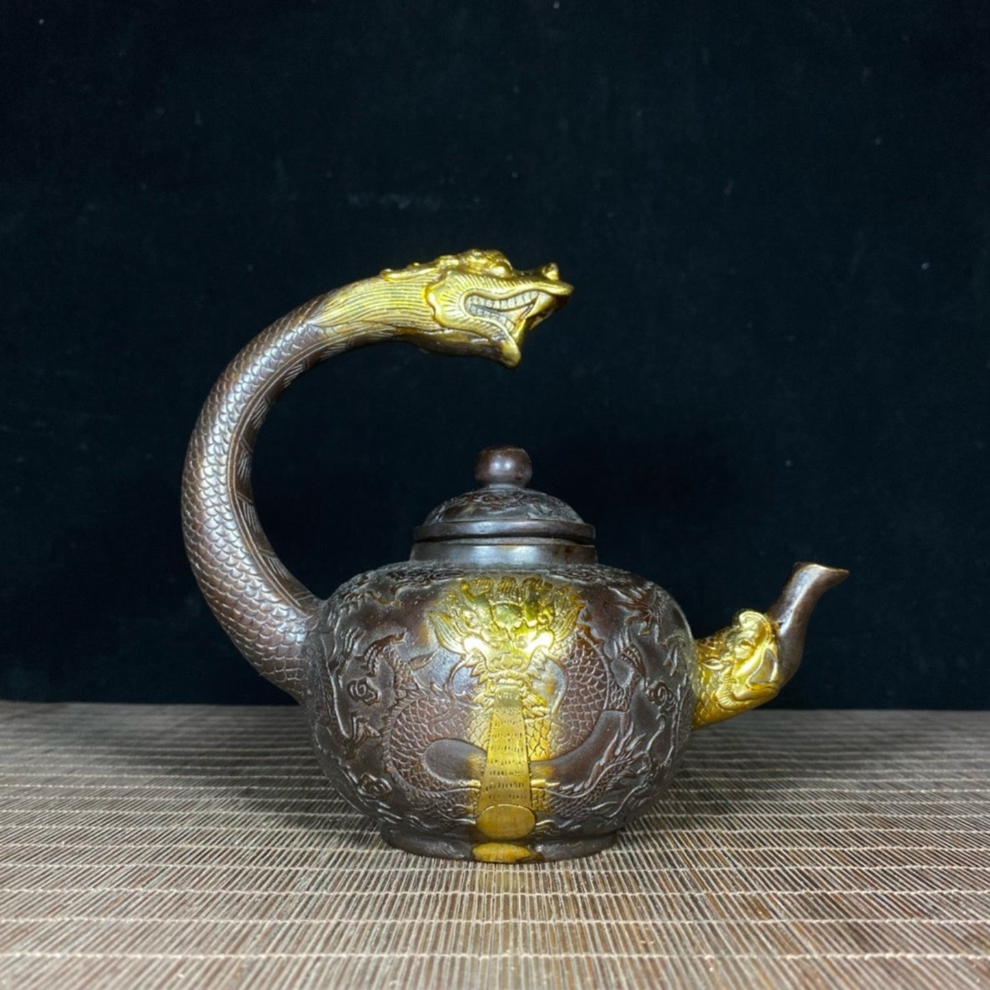 Pure copper gold-plated dragon play water tap pot