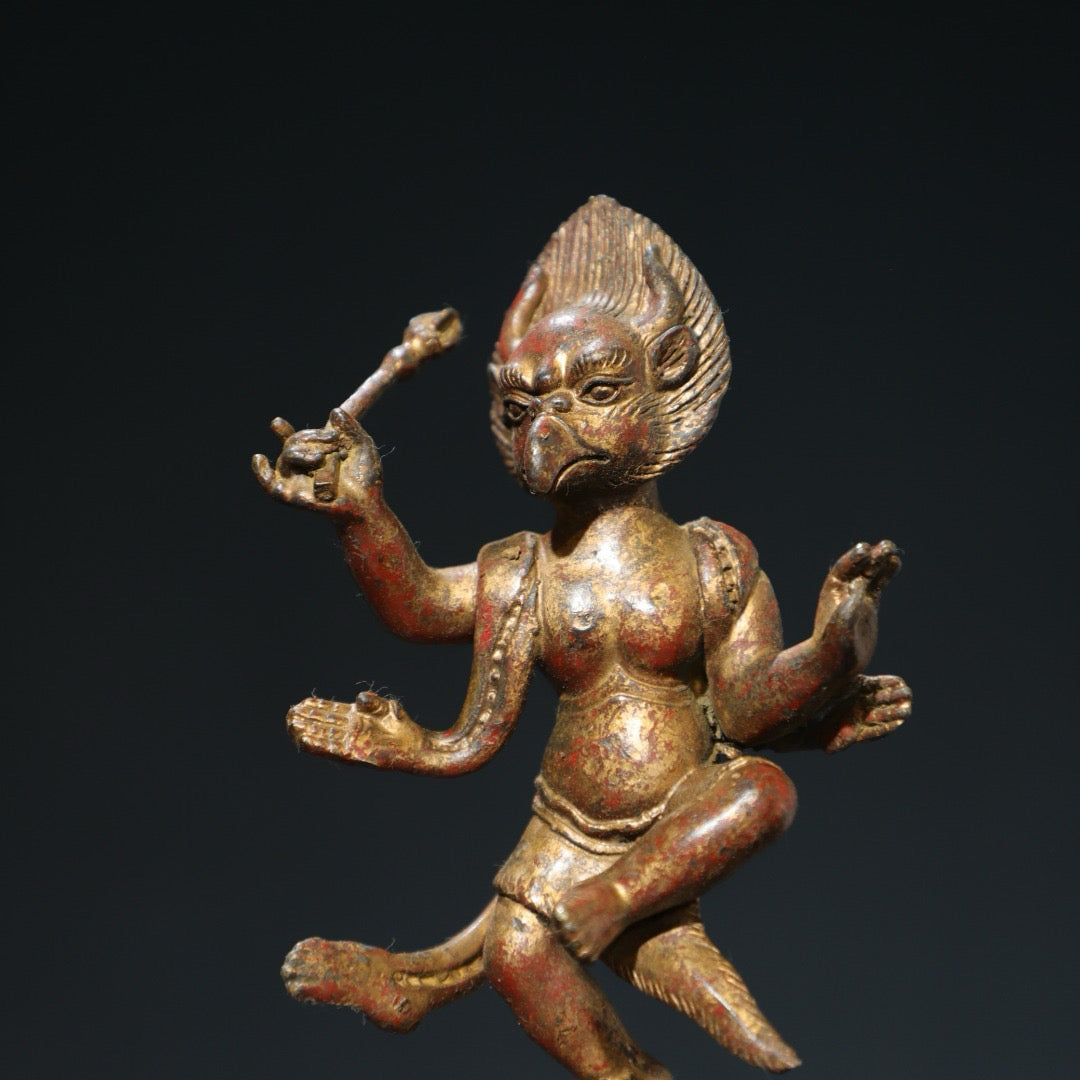 Bronze mud and gold Buddha statues