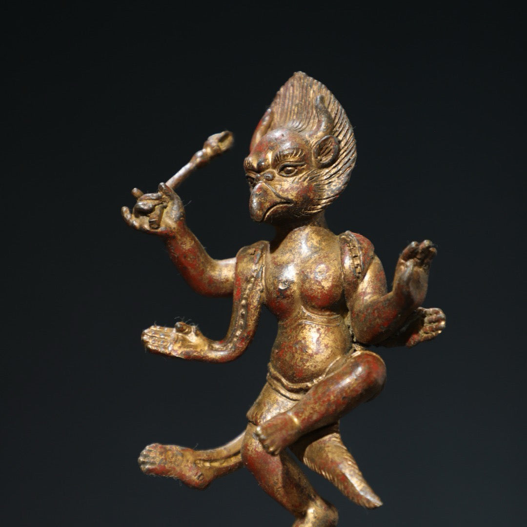 Bronze mud and gold Buddha statues