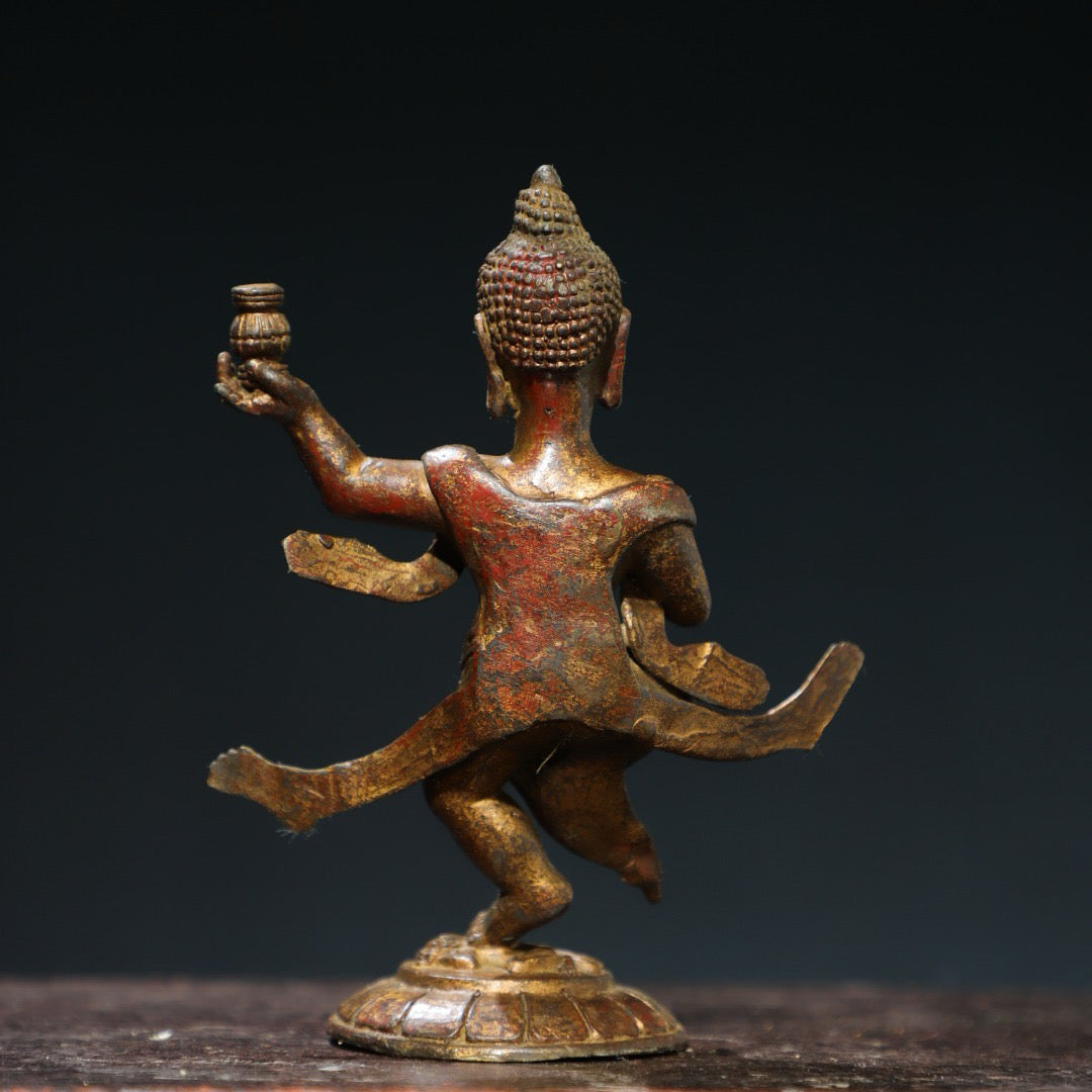 Bronze mud and gold Buddha statues