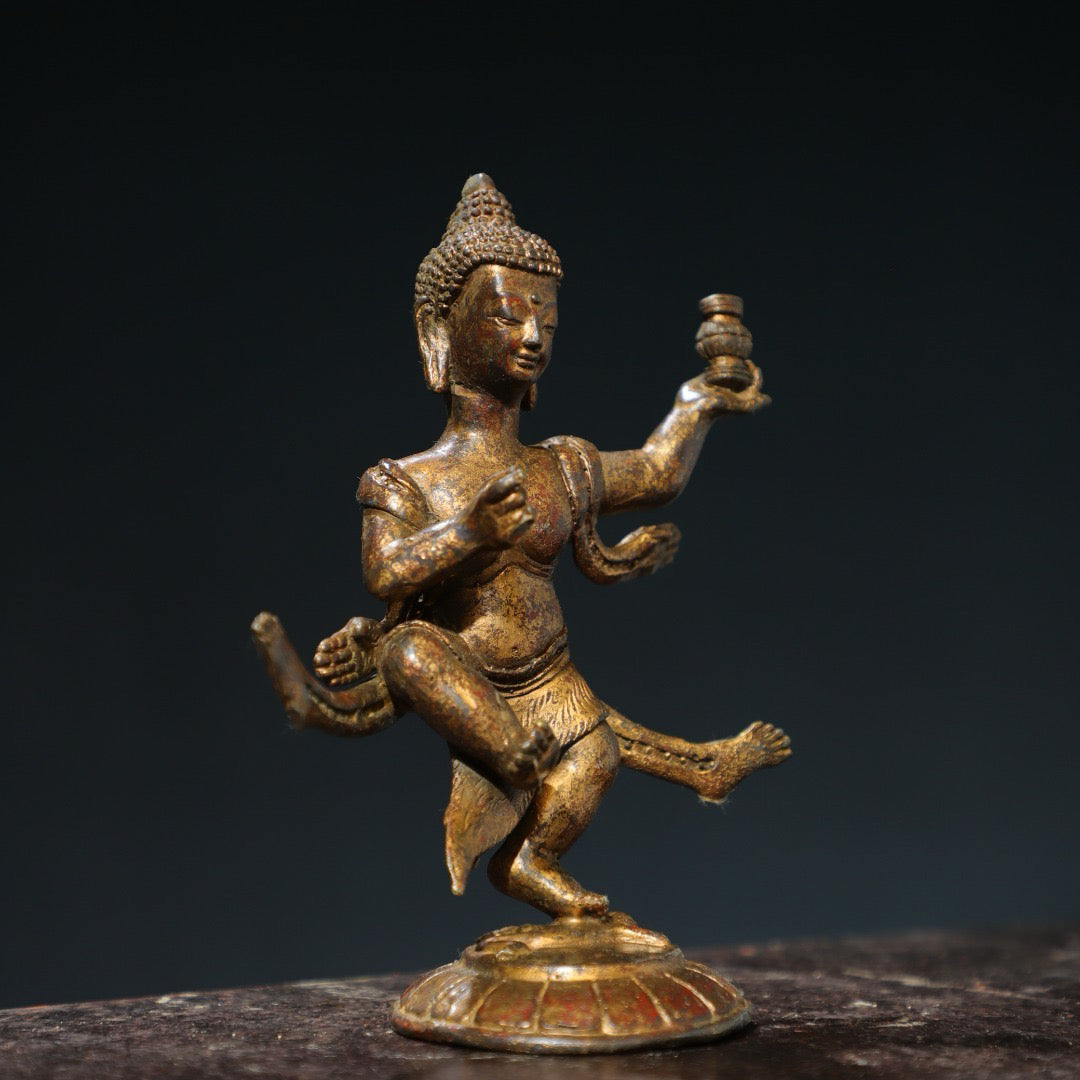 Bronze mud and gold Buddha statues