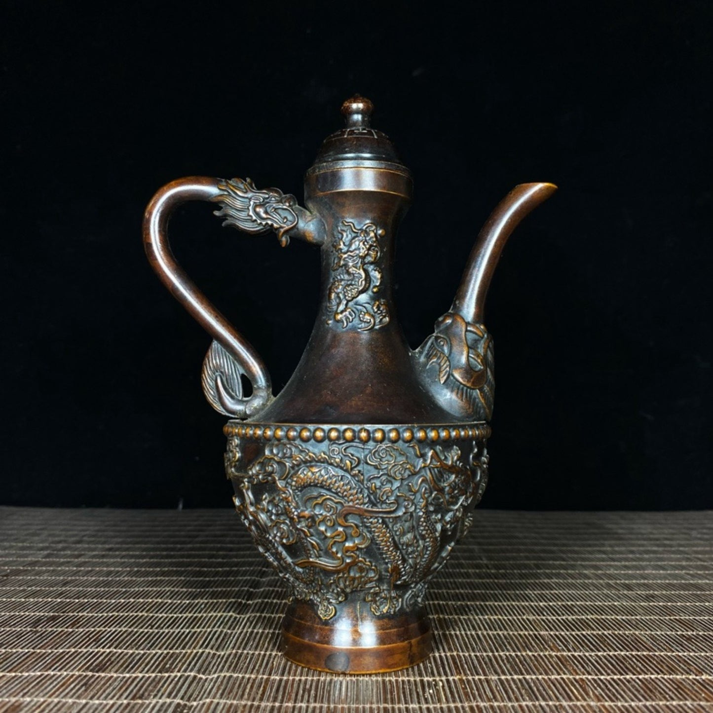 Pure copper relief large dragon and phoenix wine pot