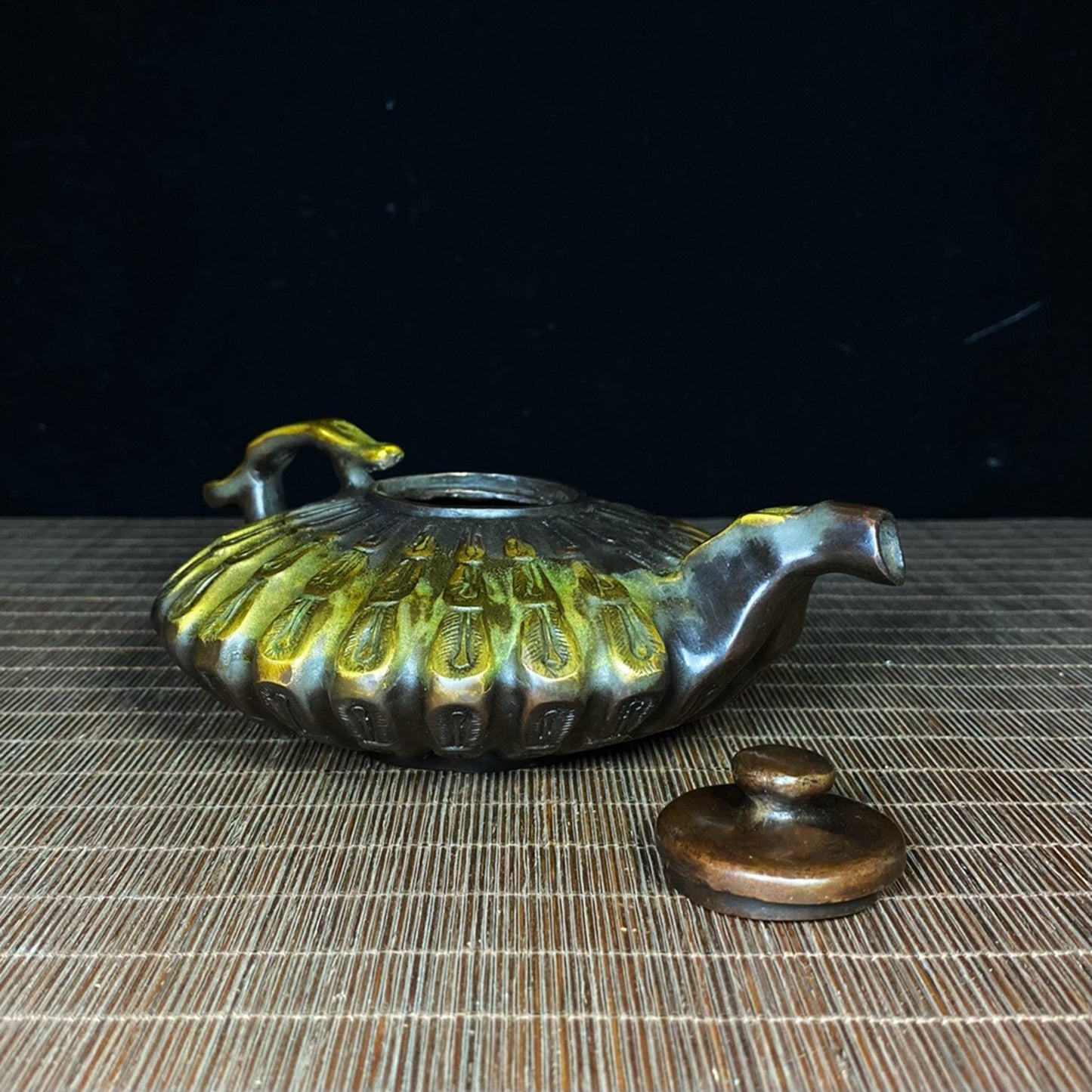 Pure copper gilded peacock open screen teapot
