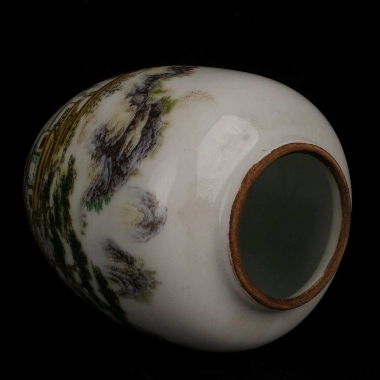 Pink serene and far-reaching patterned small tea jar