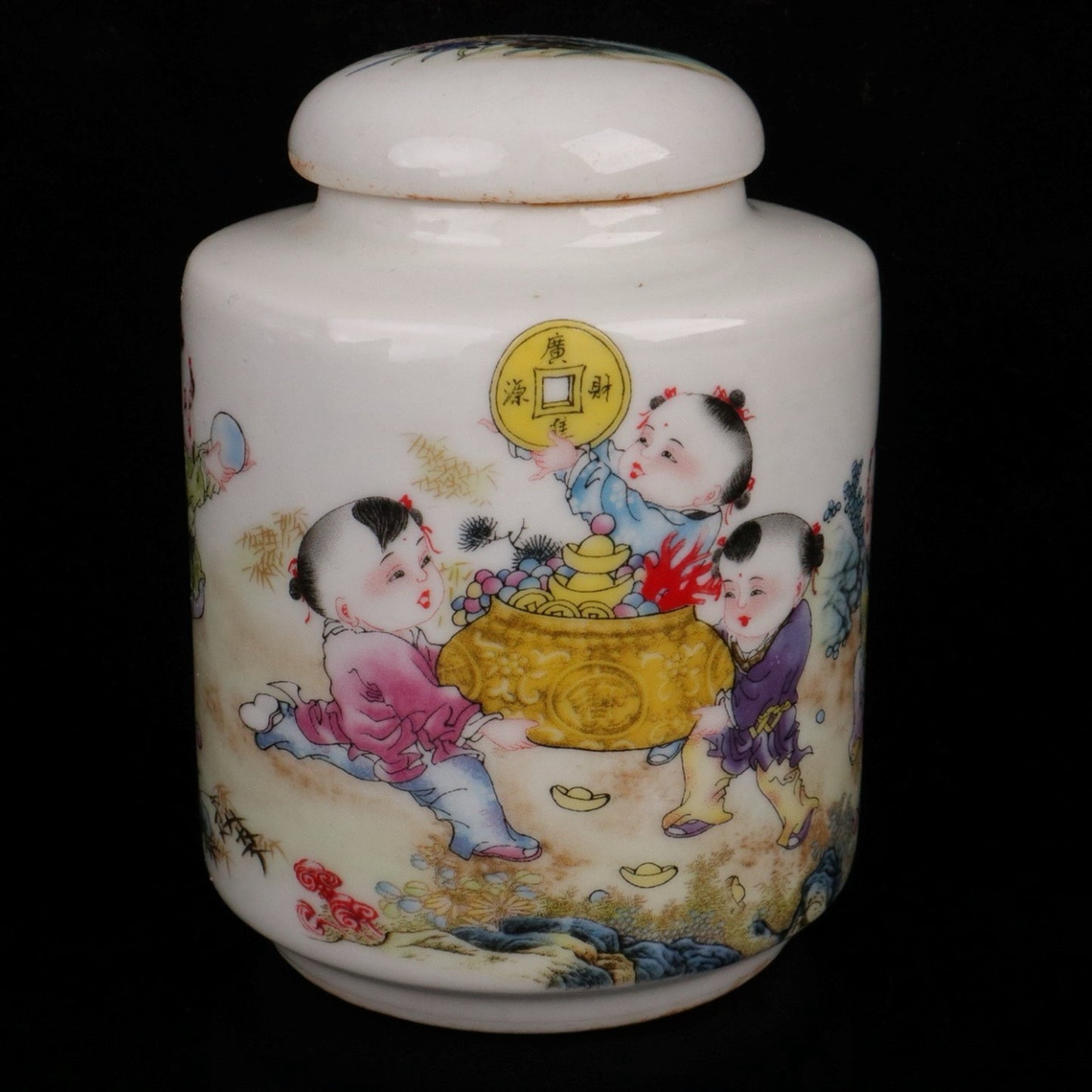 Pink color recruitment treasure patterned tea jar