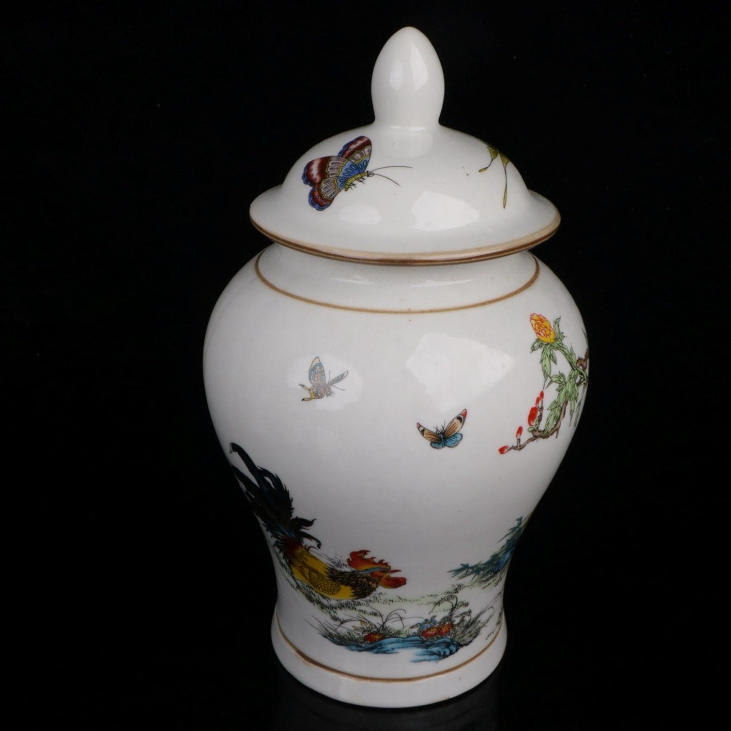 Blue and white fortune and good fortune patterned general jar