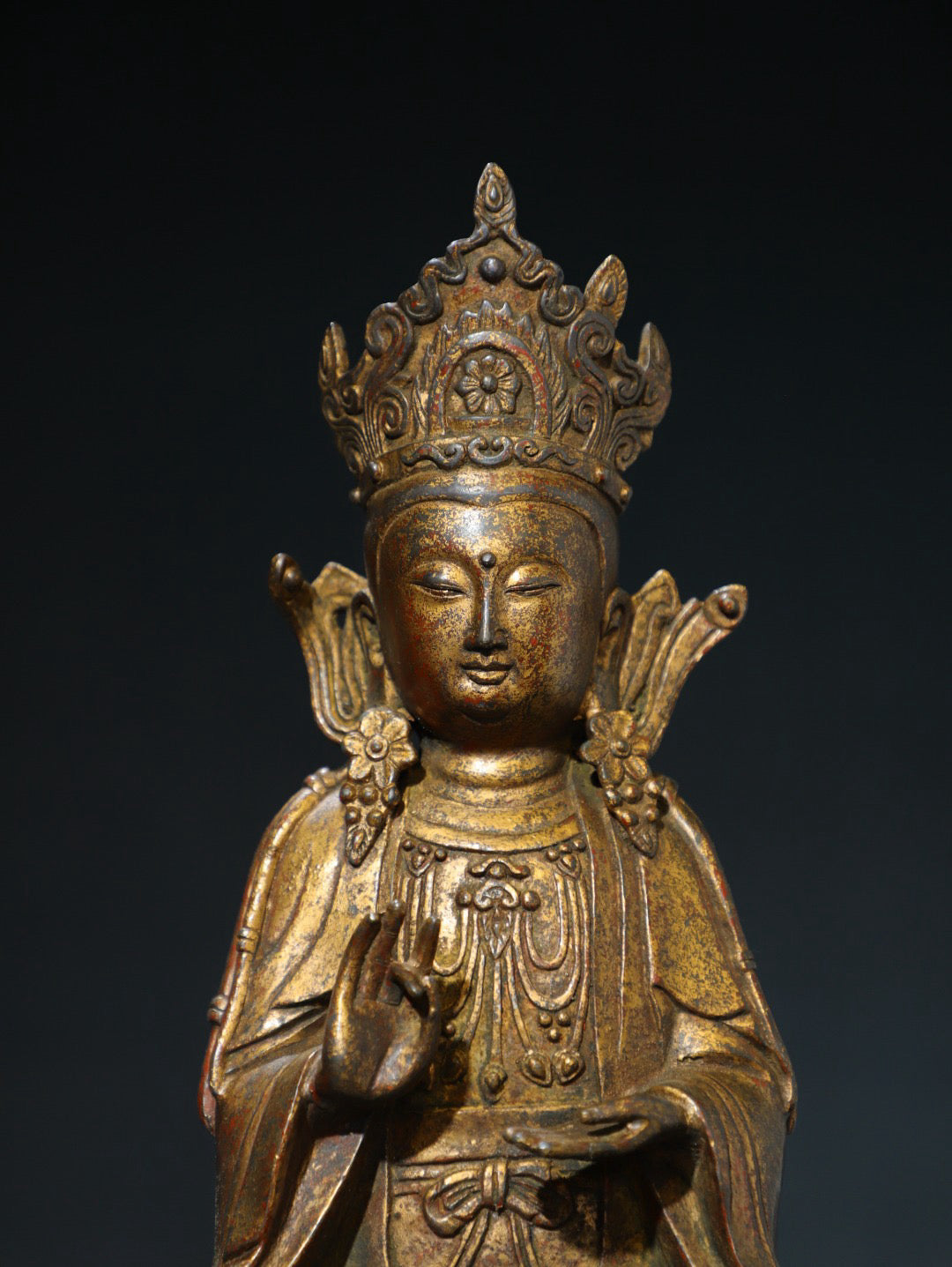 Copper clay gold [Guanyin] Buddha statue