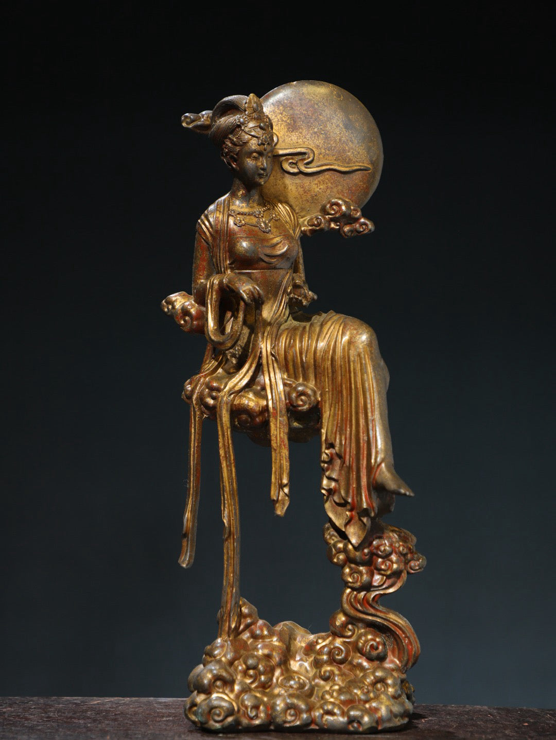 Bronze mud gold [Maiden] statue