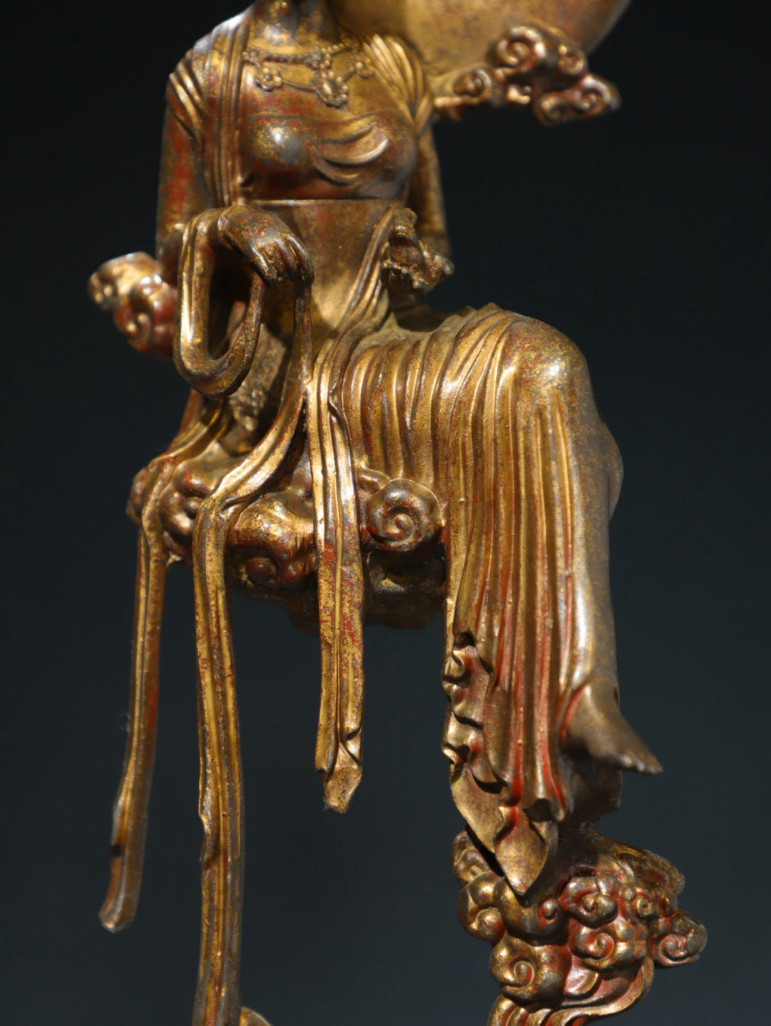 Bronze mud gold [Maiden] statue