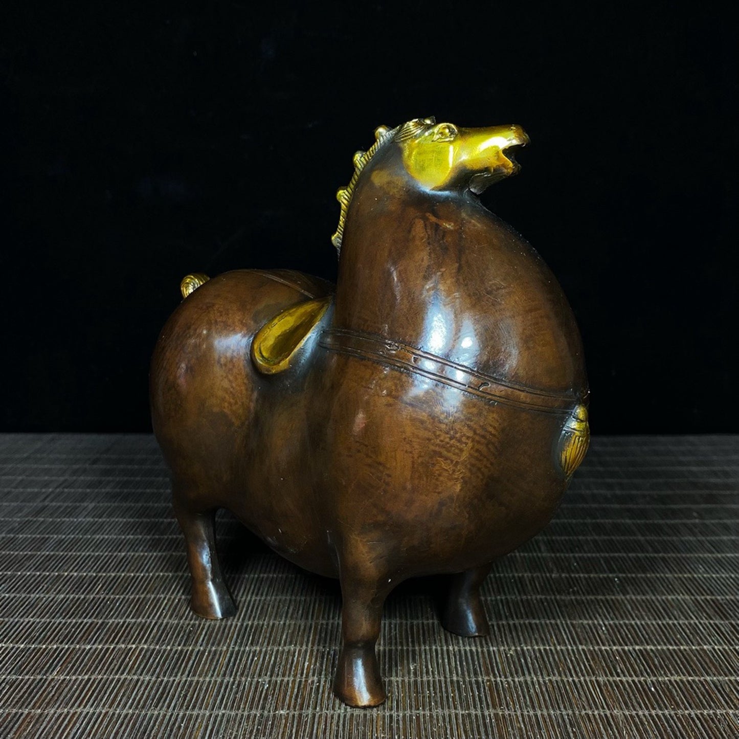 Pure copper gilded golden horse