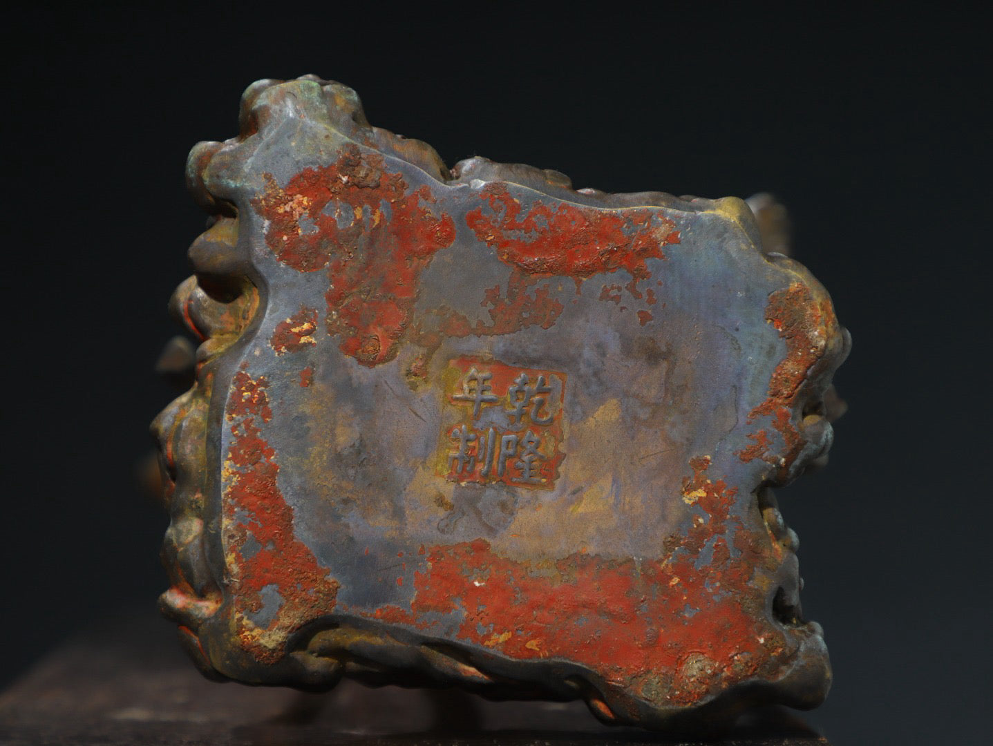 Bronze mud gold [Maiden] statue