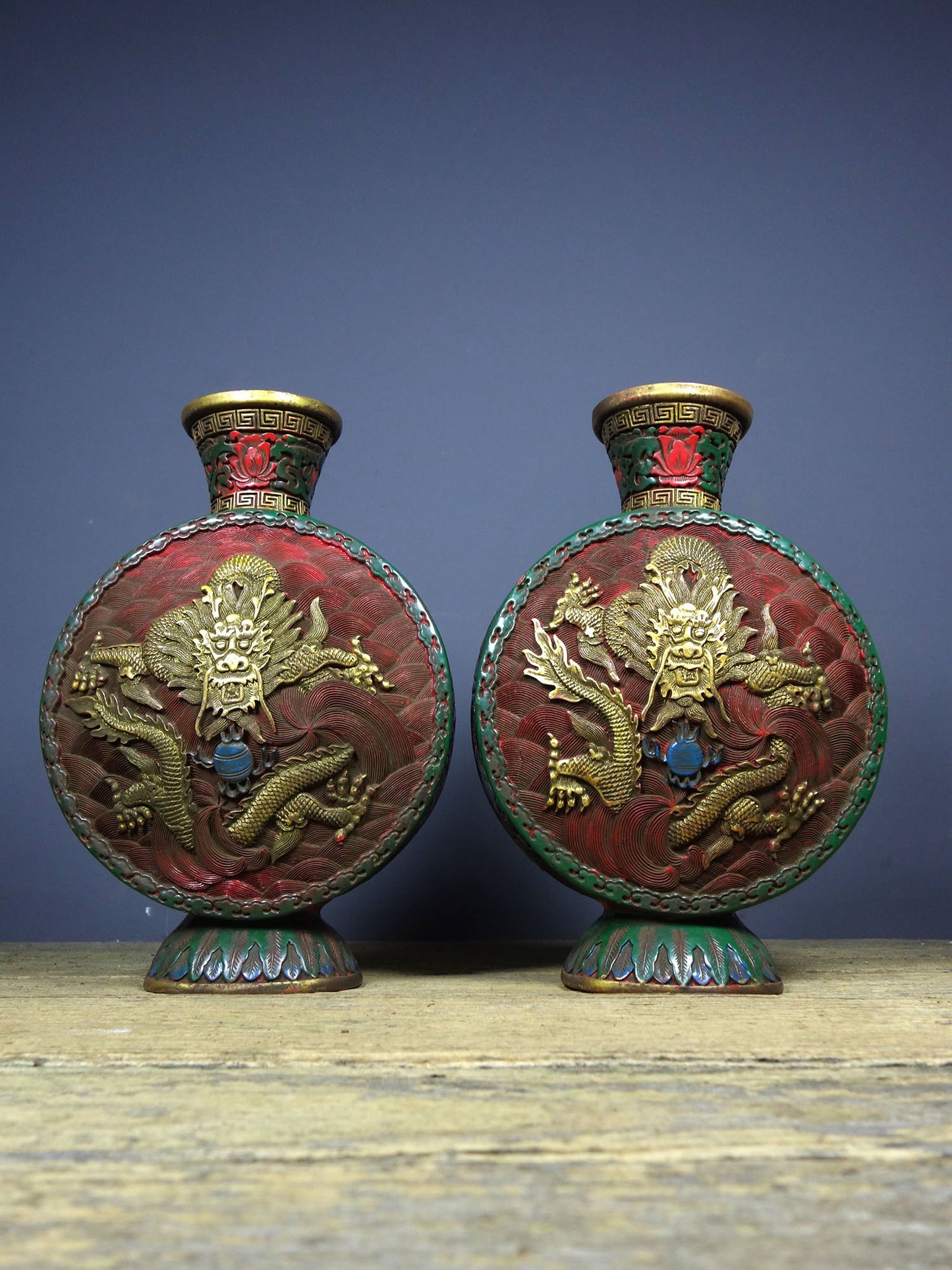 Chinese antique lacquerware painted with gold and paired with bottles