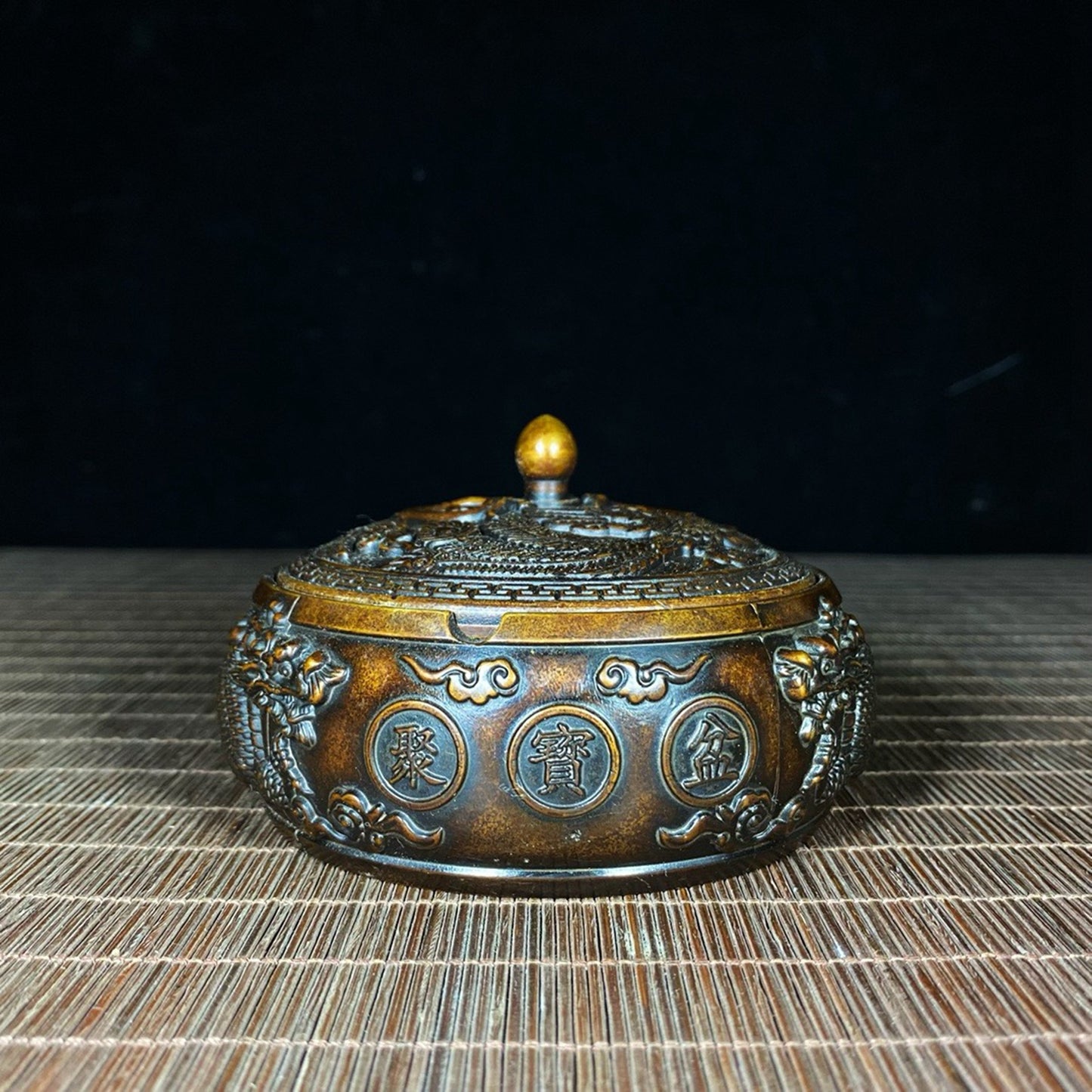 Pure copper relief dragon and phoenix treasure bowl ashtray