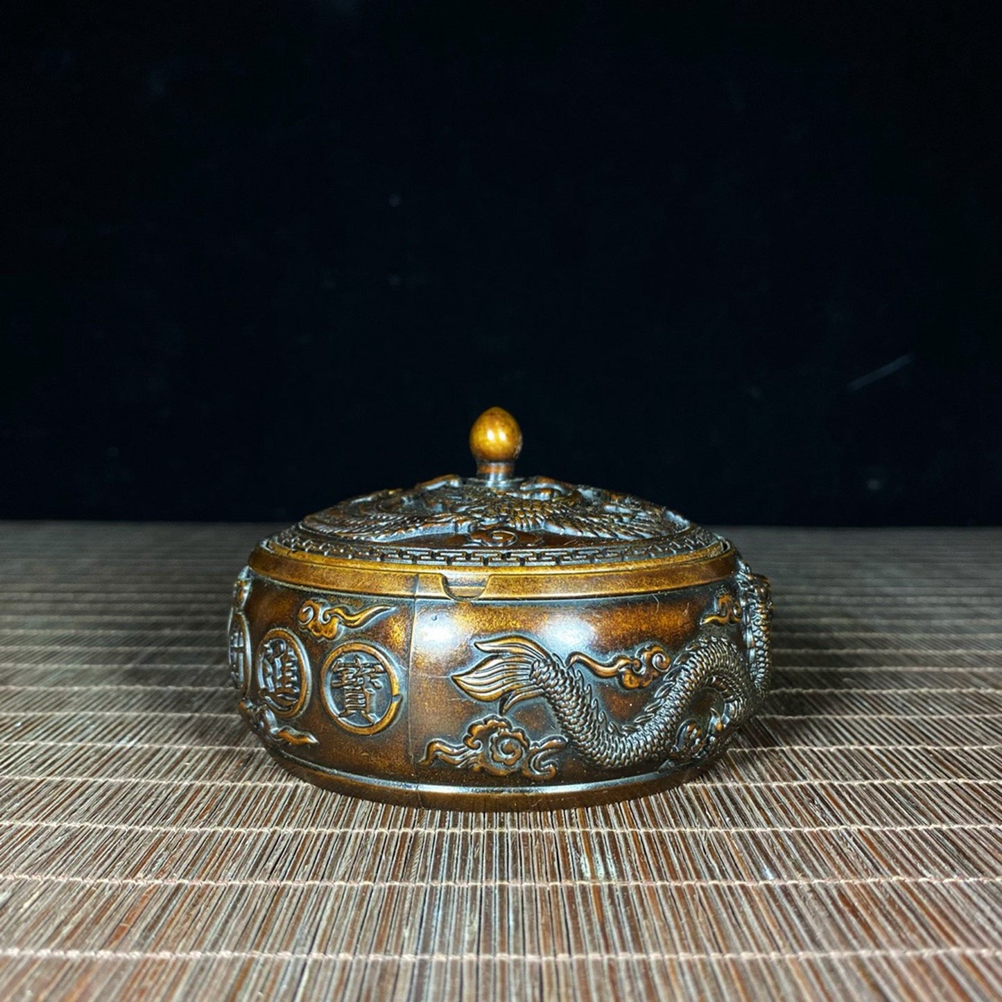 Pure copper relief dragon and phoenix treasure bowl ashtray