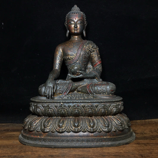 Chinese antique pure copper ornaments of Shakyamuni Buddha