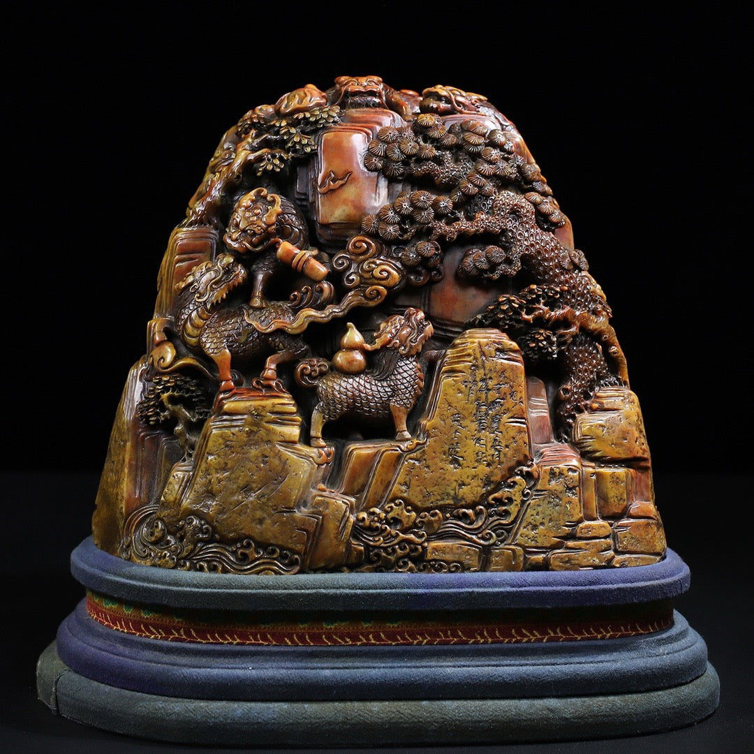 Shoushan Original Stone Qilin Offering Auspicious Seal Decoration