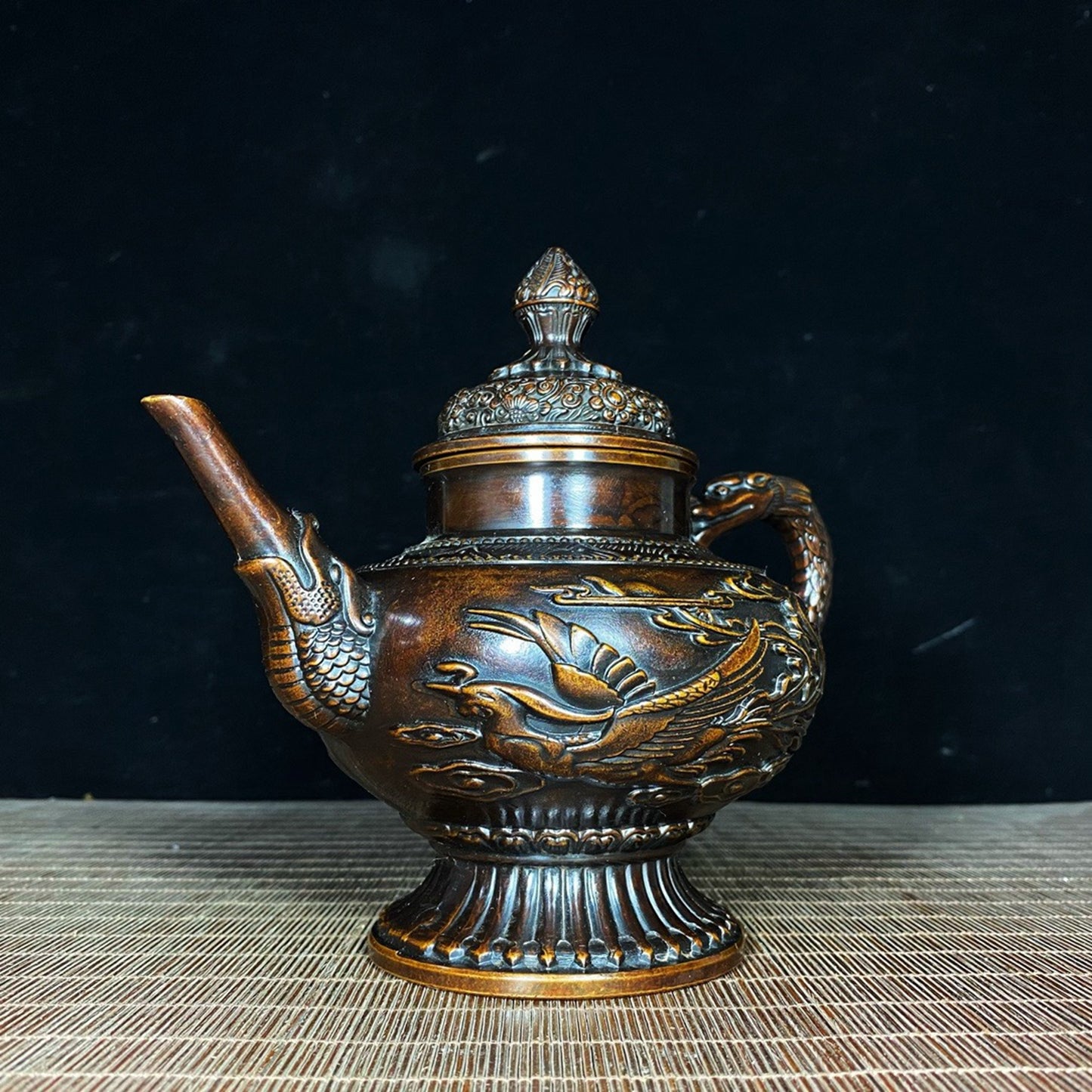 Pure copper relief dragon and phoenix teapot