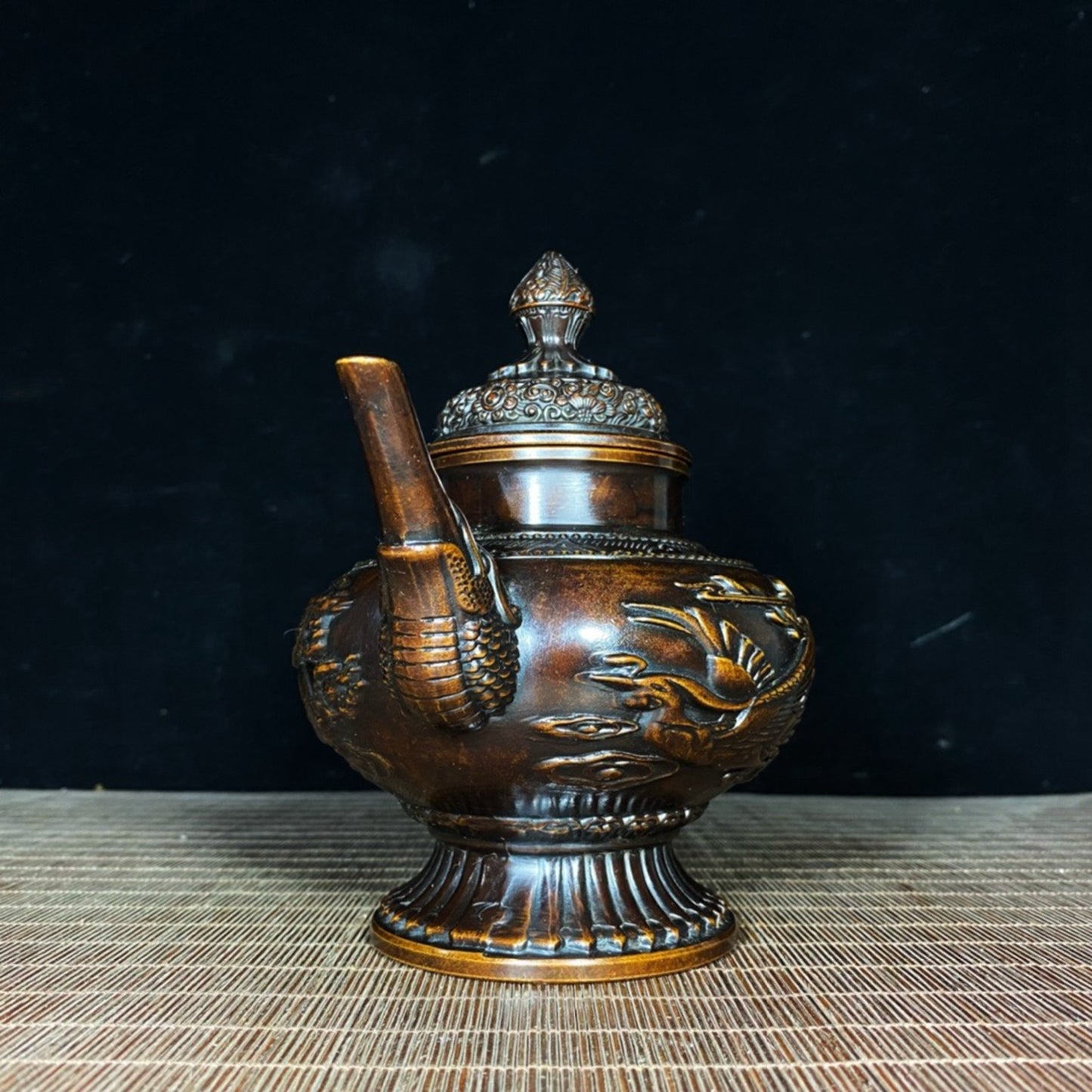 Pure copper relief dragon and phoenix teapot