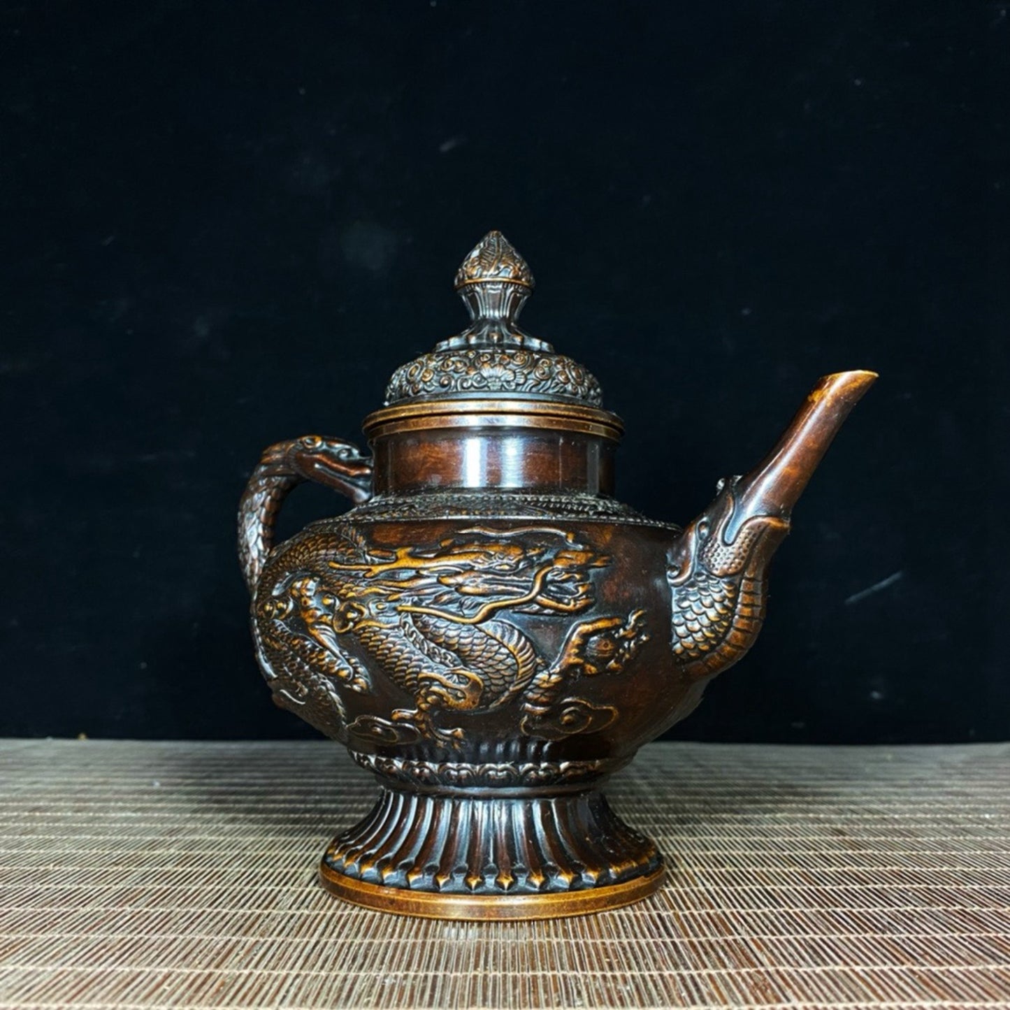 Pure copper relief dragon and phoenix teapot