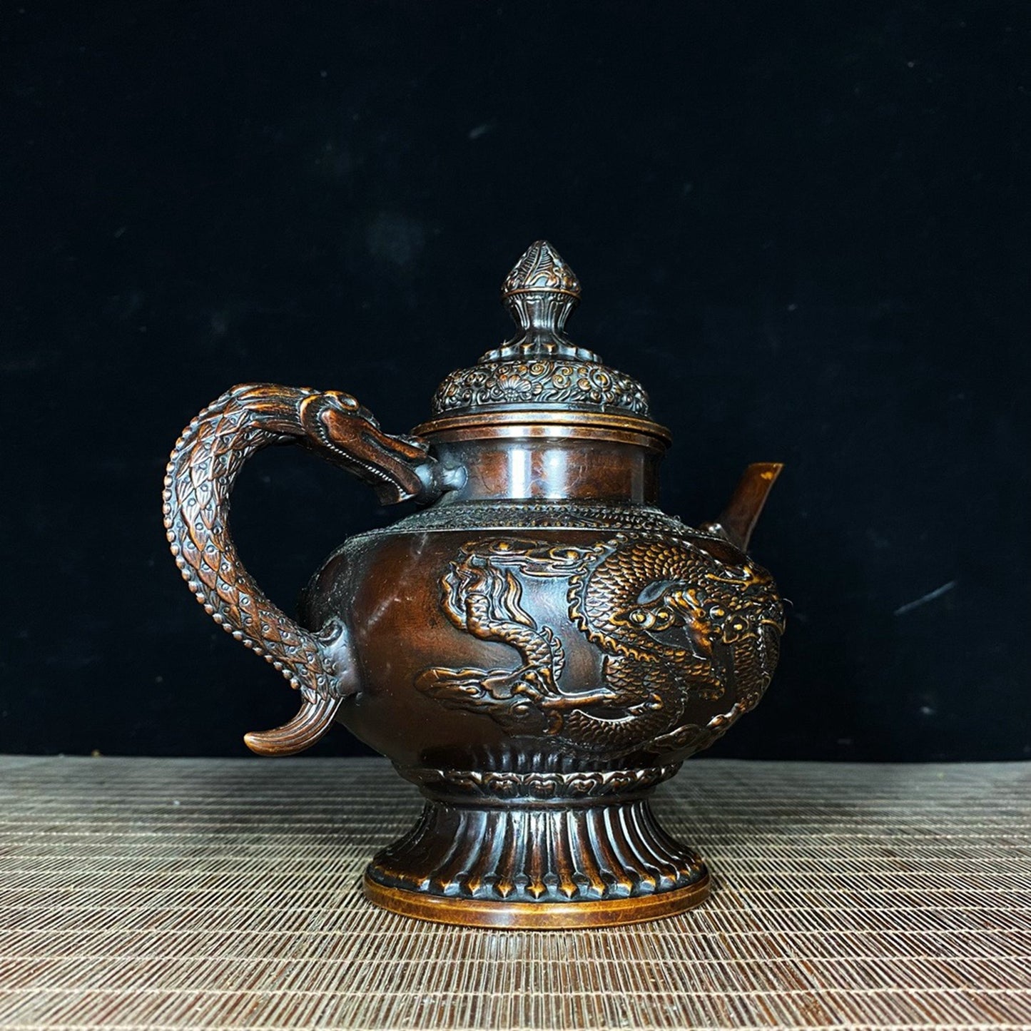 Pure copper relief dragon and phoenix teapot