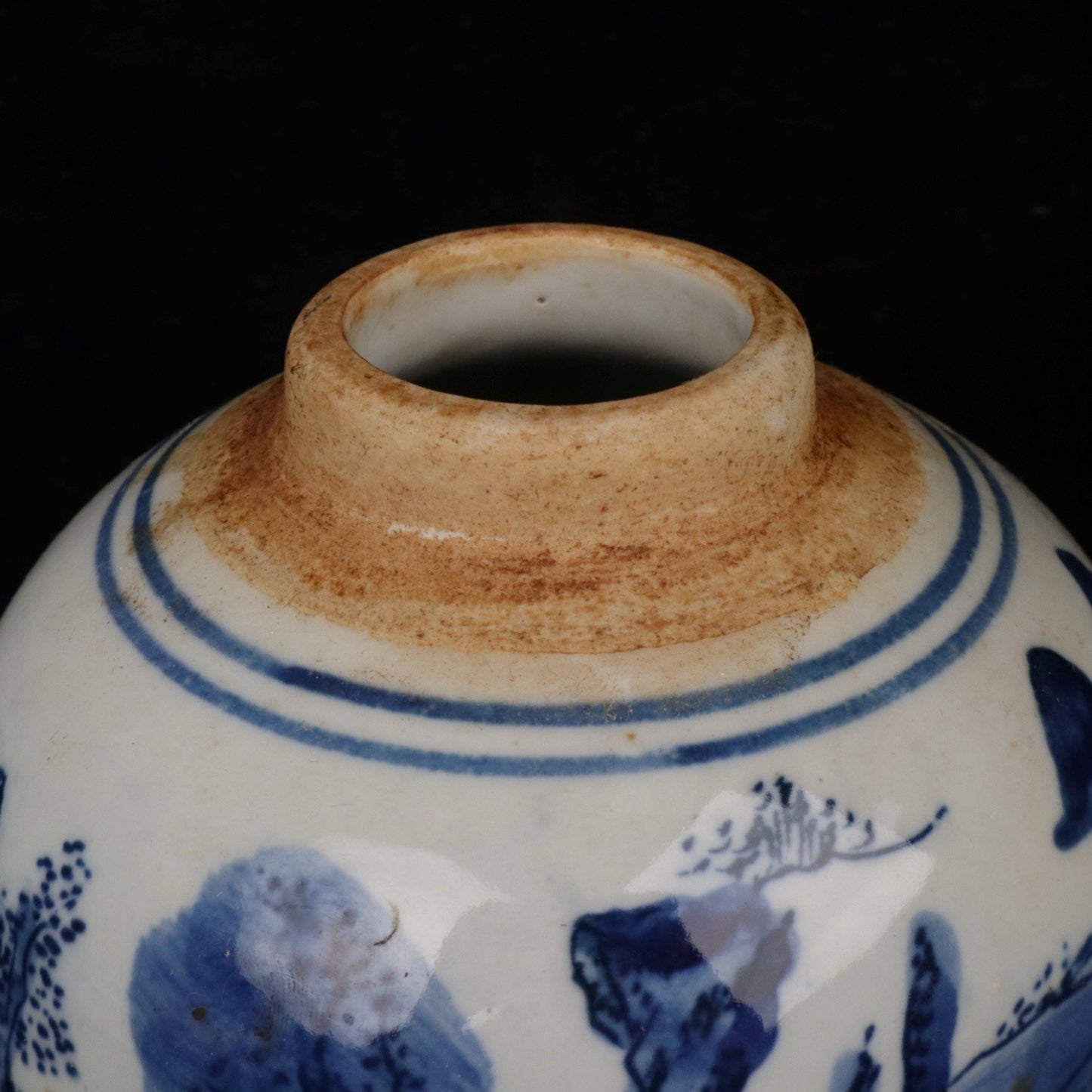Blue and white landscape patterned covered jar