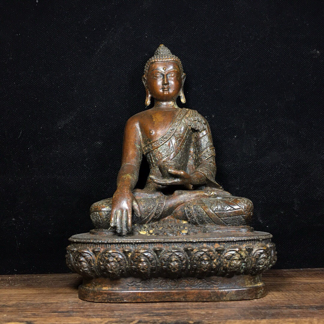 Chinese antique pure copper figure ornaments of Shakyamuni Buddha