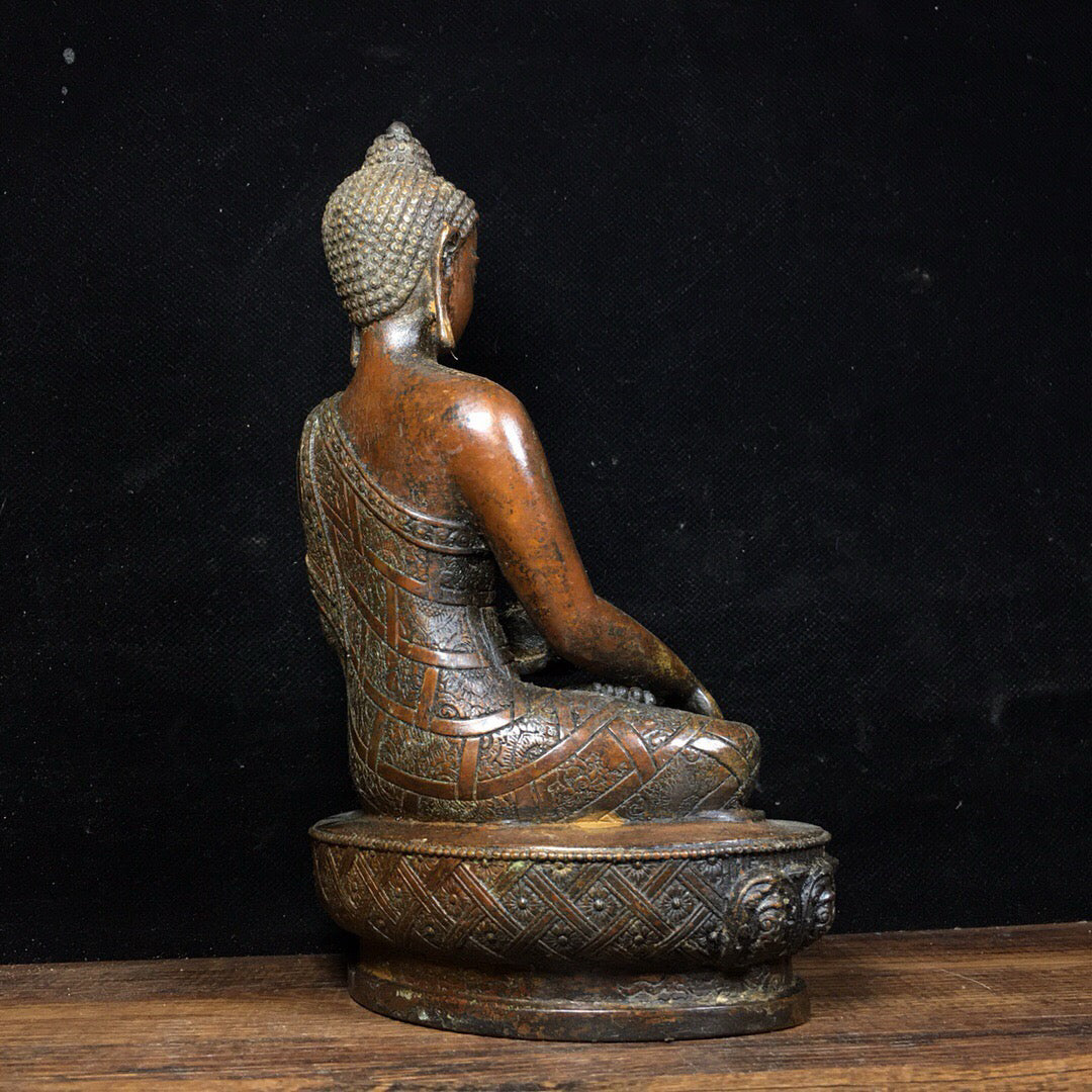 Chinese antique pure copper figure ornaments of Shakyamuni Buddha