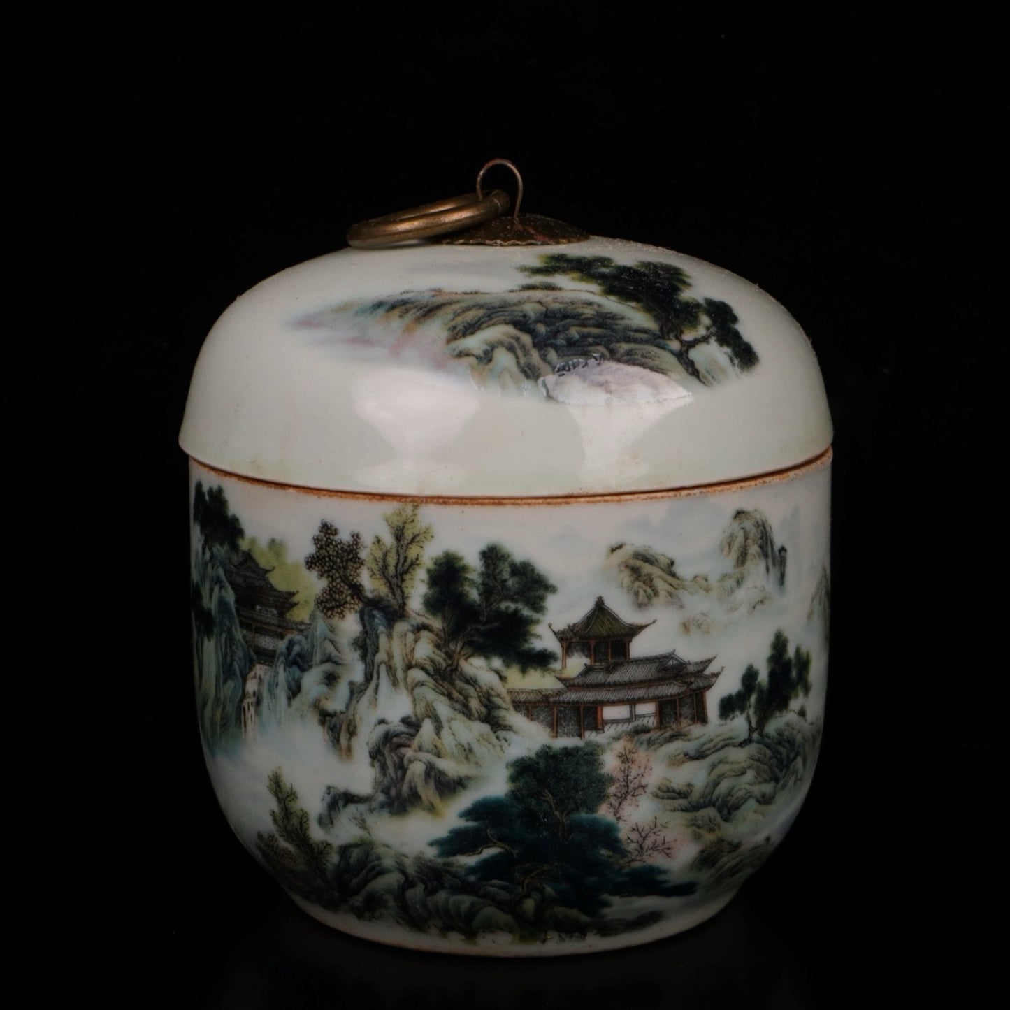 Pink landscape patterned small ginseng jar