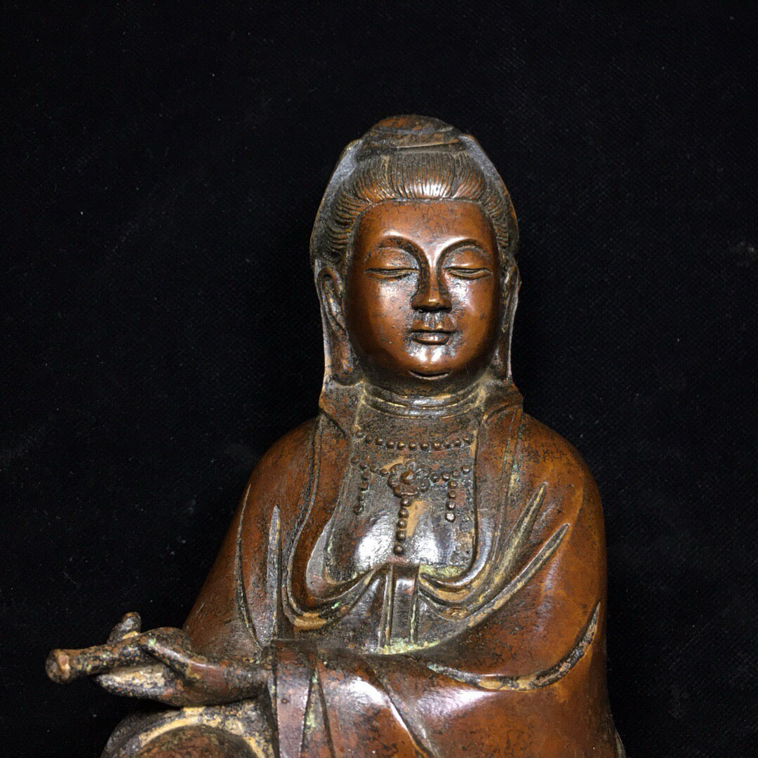 Chinese antique pure copper Guanyin Bodhisattva Buddha statue ornament