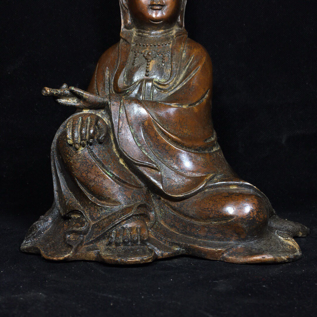 Chinese antique pure copper Guanyin Bodhisattva Buddha statue ornament
