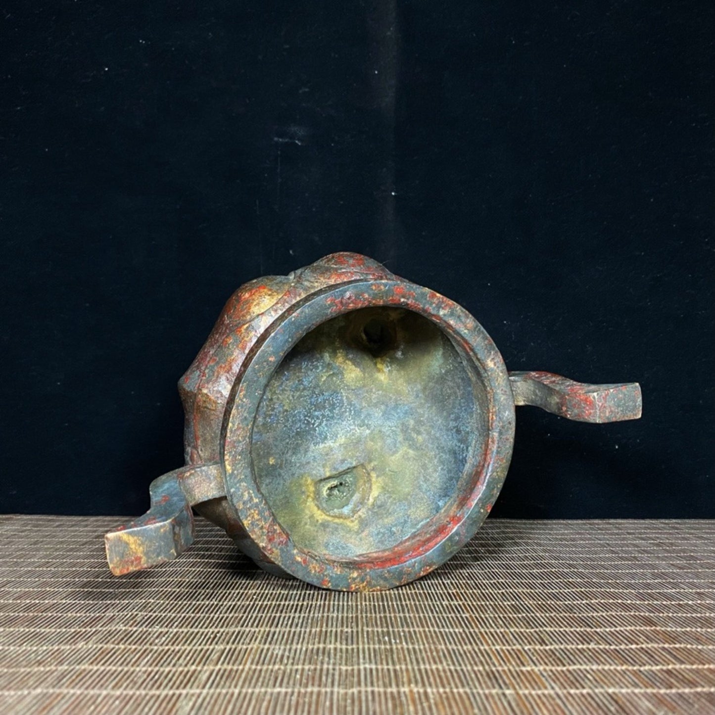Old copper tire mud gold dynasty crown ear incense burner