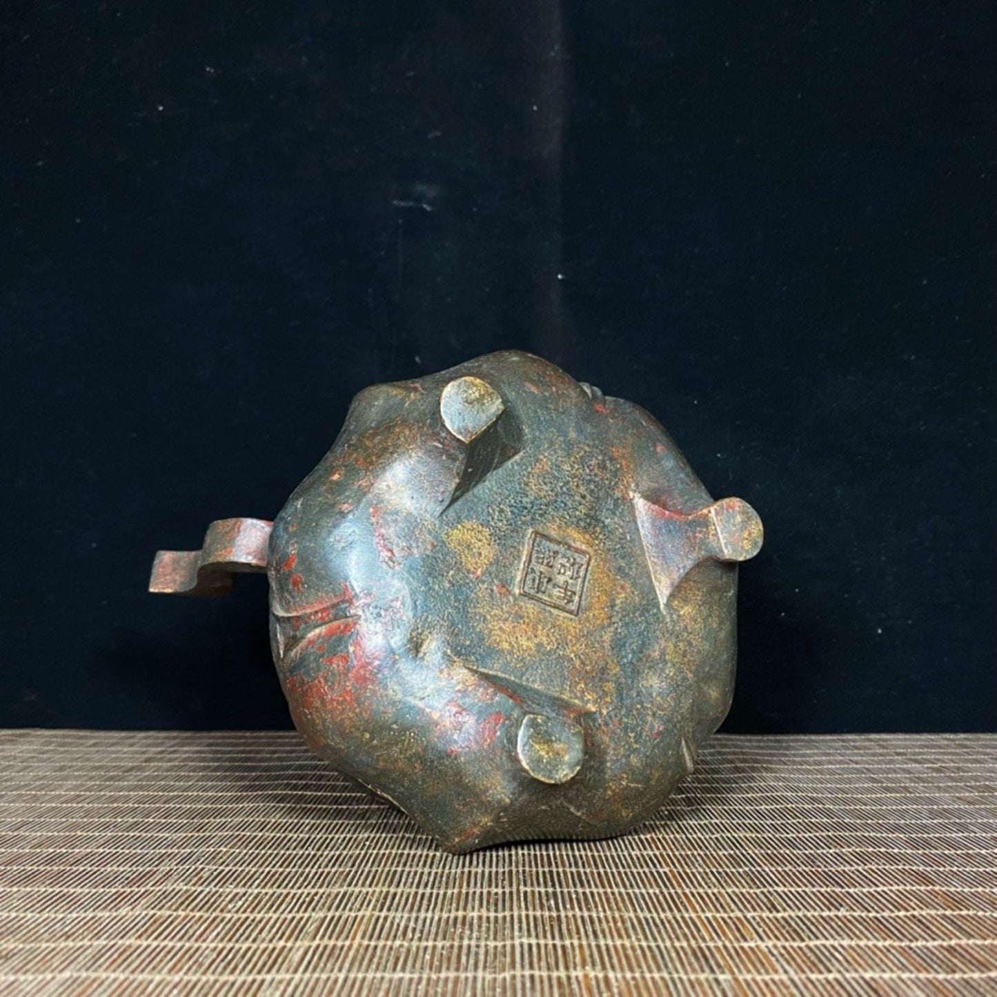 Old copper tire mud gold dynasty crown ear incense burner
