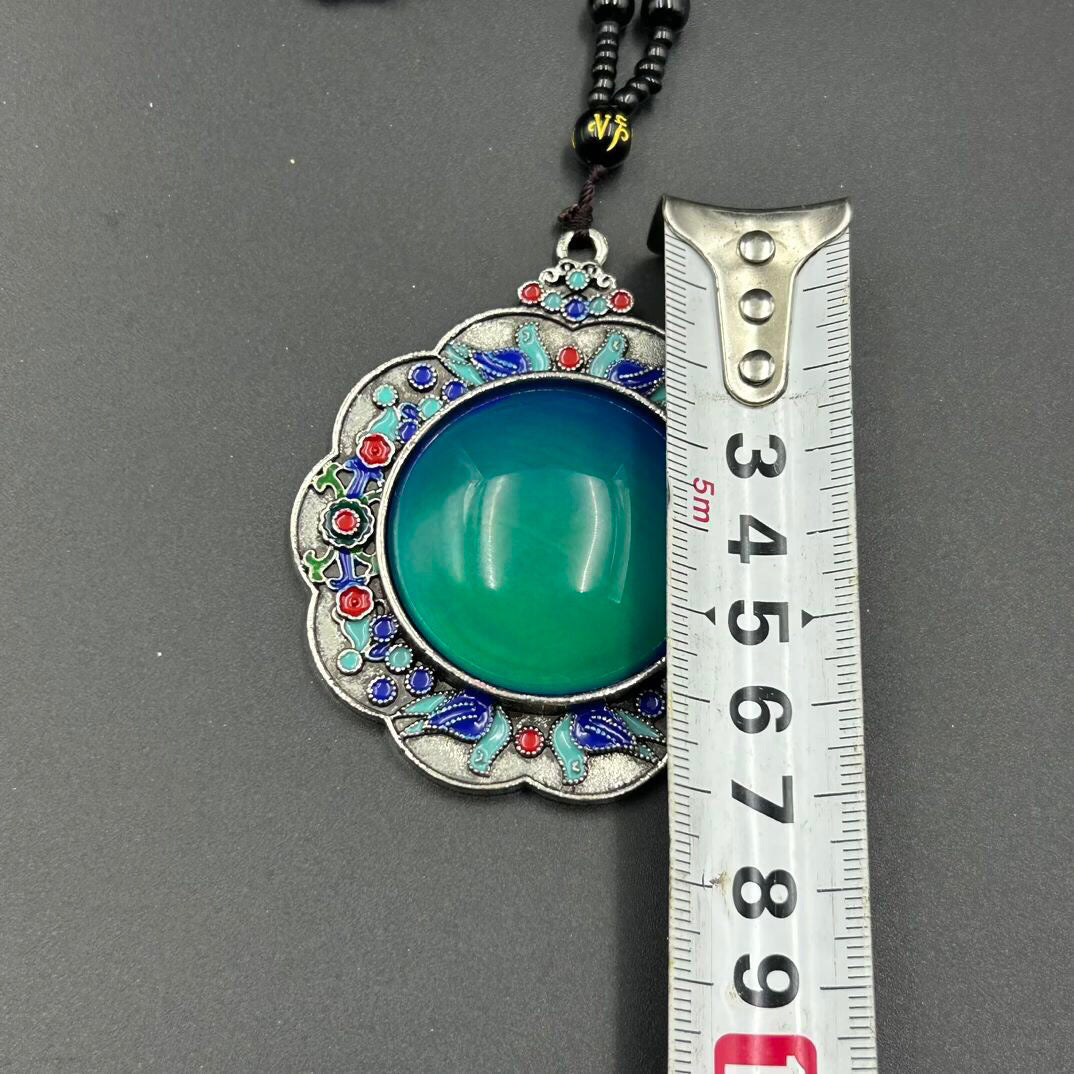 Chinese antique copper temperature sensitive color changing pendant