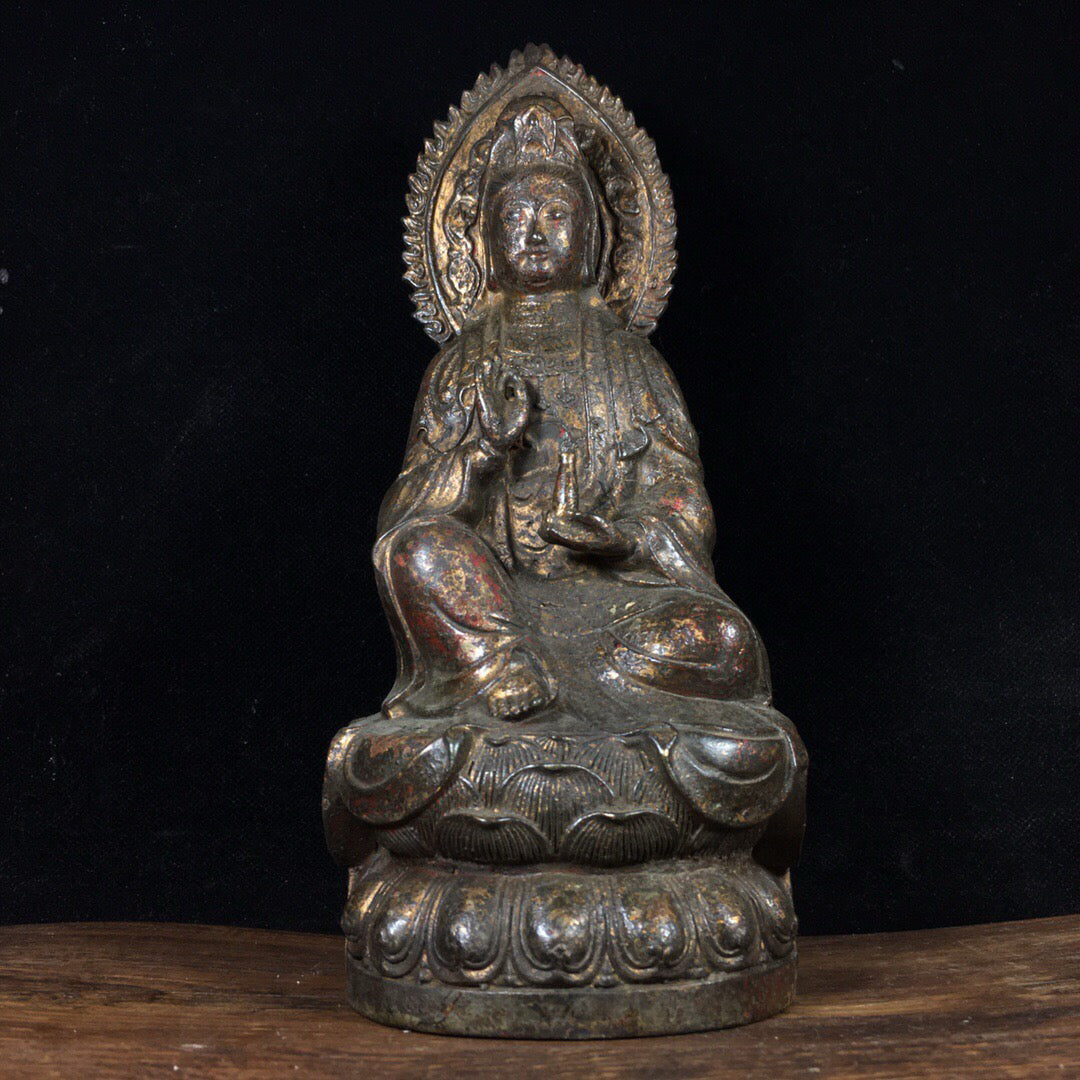 Chinese antique pure copper gold-plated backlit Guanyin ornaments