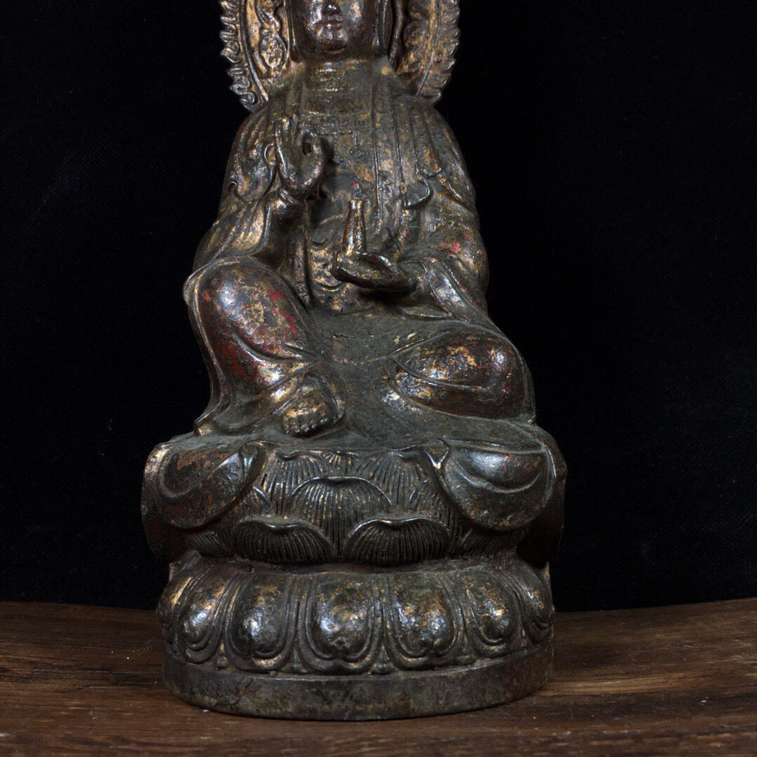 Chinese antique pure copper gold-plated backlit Guanyin ornaments