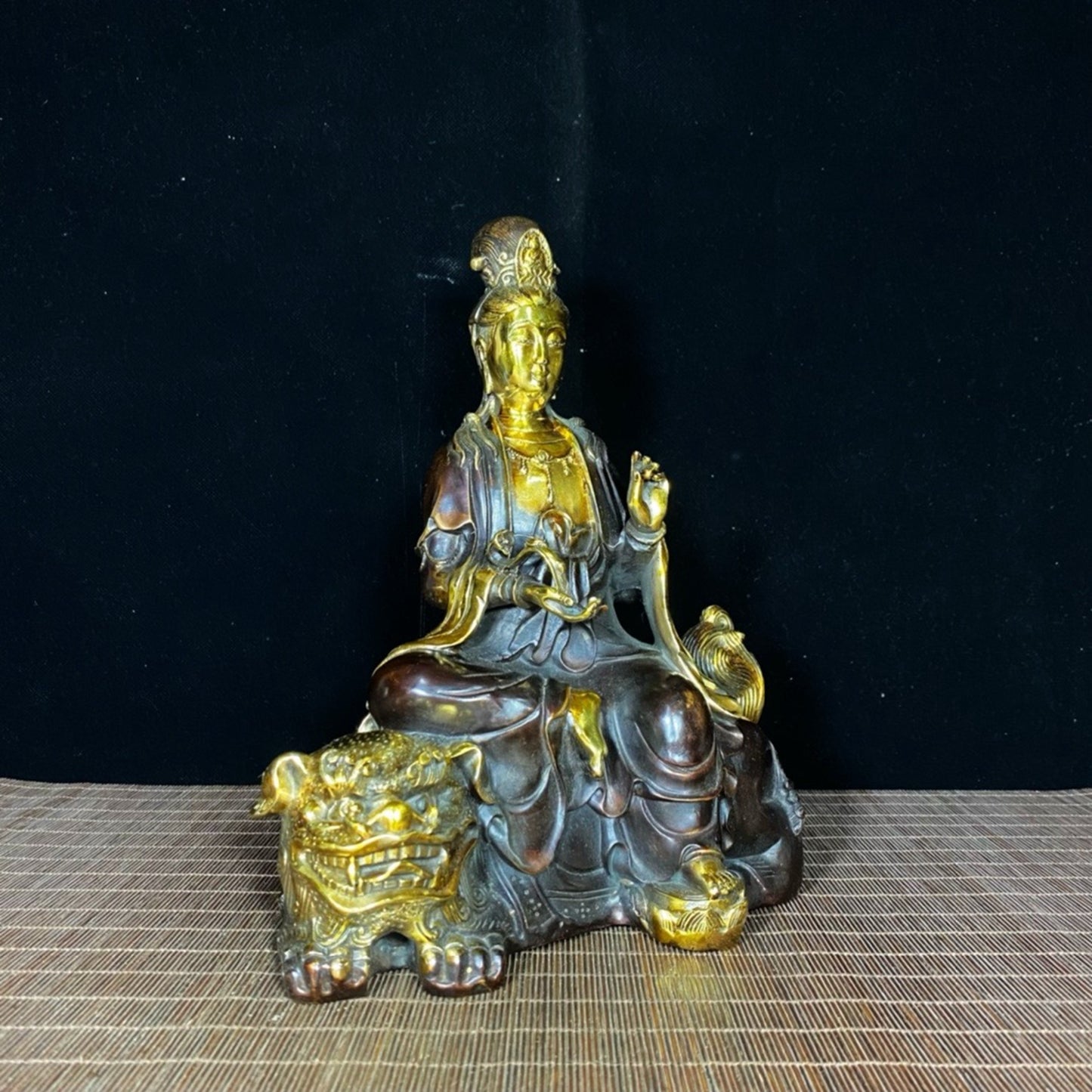 A pair of pure copper gilded large Manjushri Bodhisattva and Samantabhadra Bodhisattva