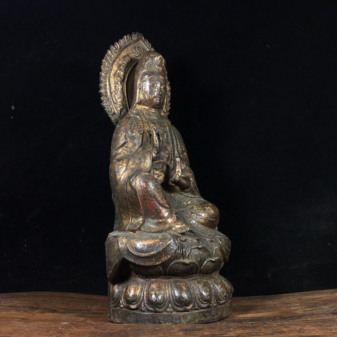 Chinese antique pure copper gold-plated backlit Guanyin ornaments