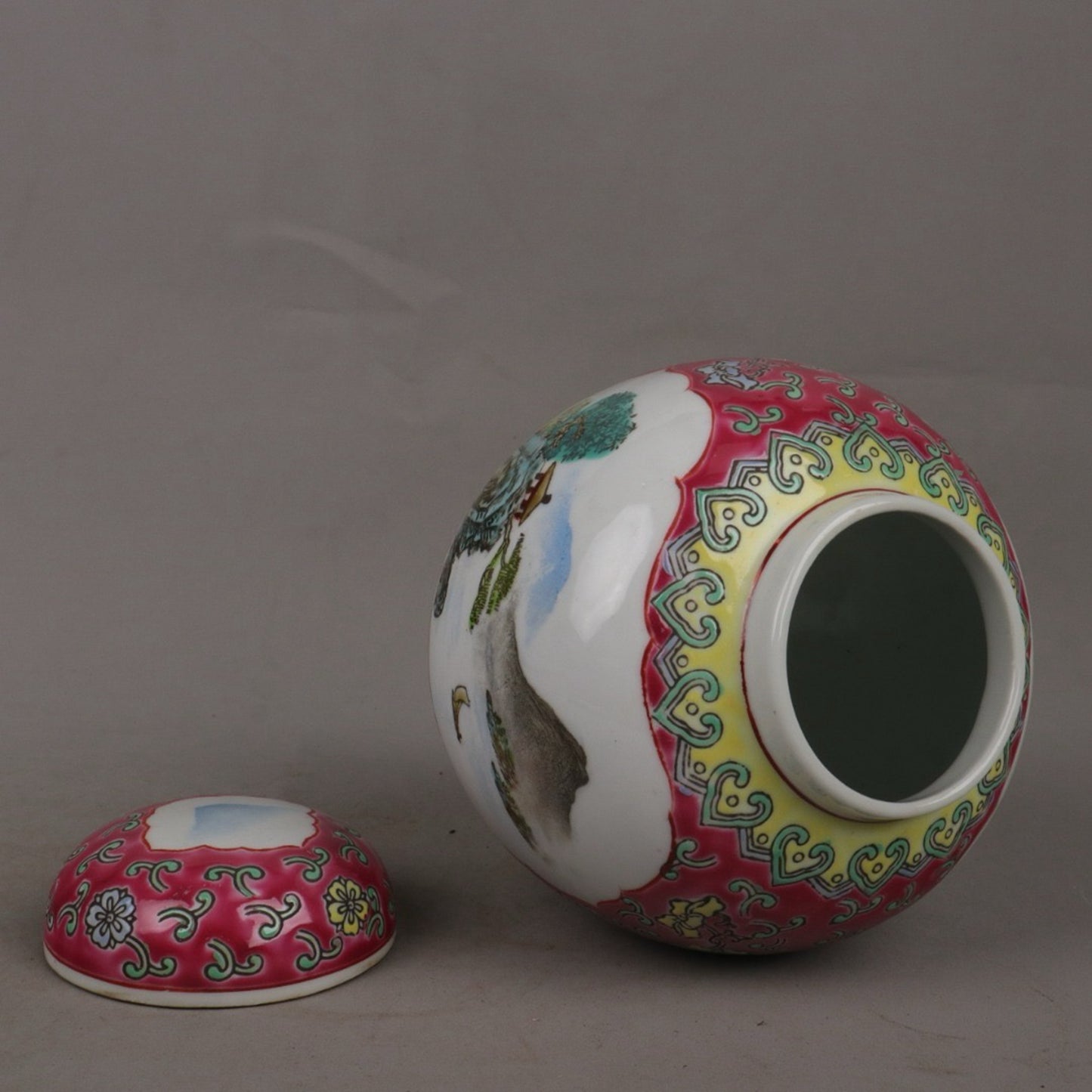 Pink Window Landscape Pattern Treasure Pearl Altar