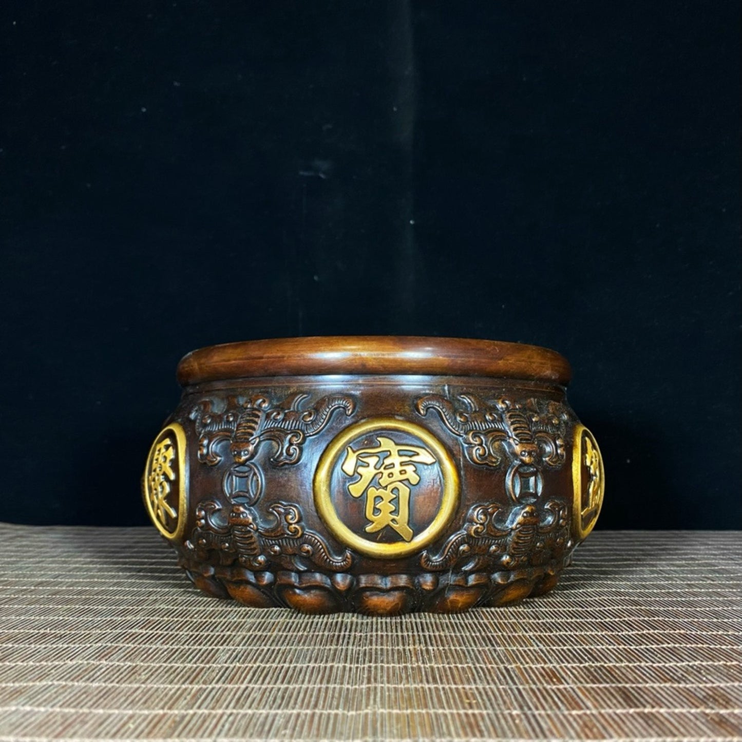 Pure copper gilded five blessings facing the door treasure trove