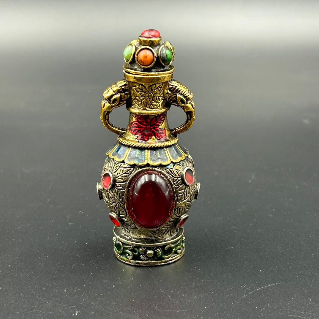 Chinese antique snuff bottle
