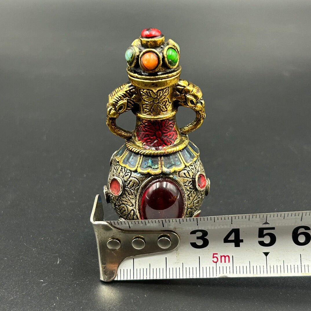 Chinese antique snuff bottle