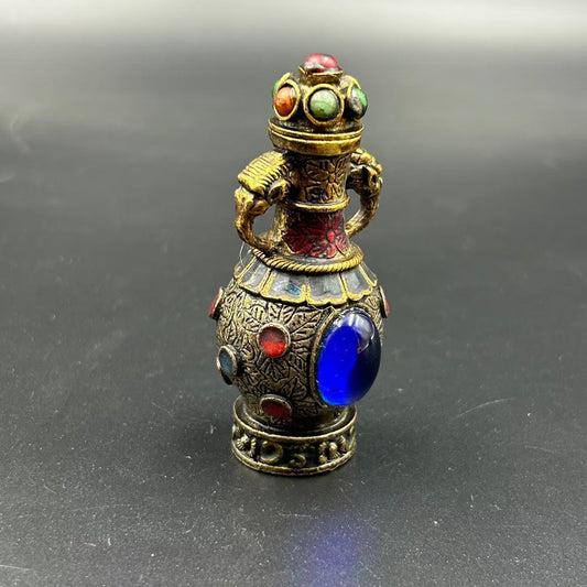 Chinese antique snuff bottle