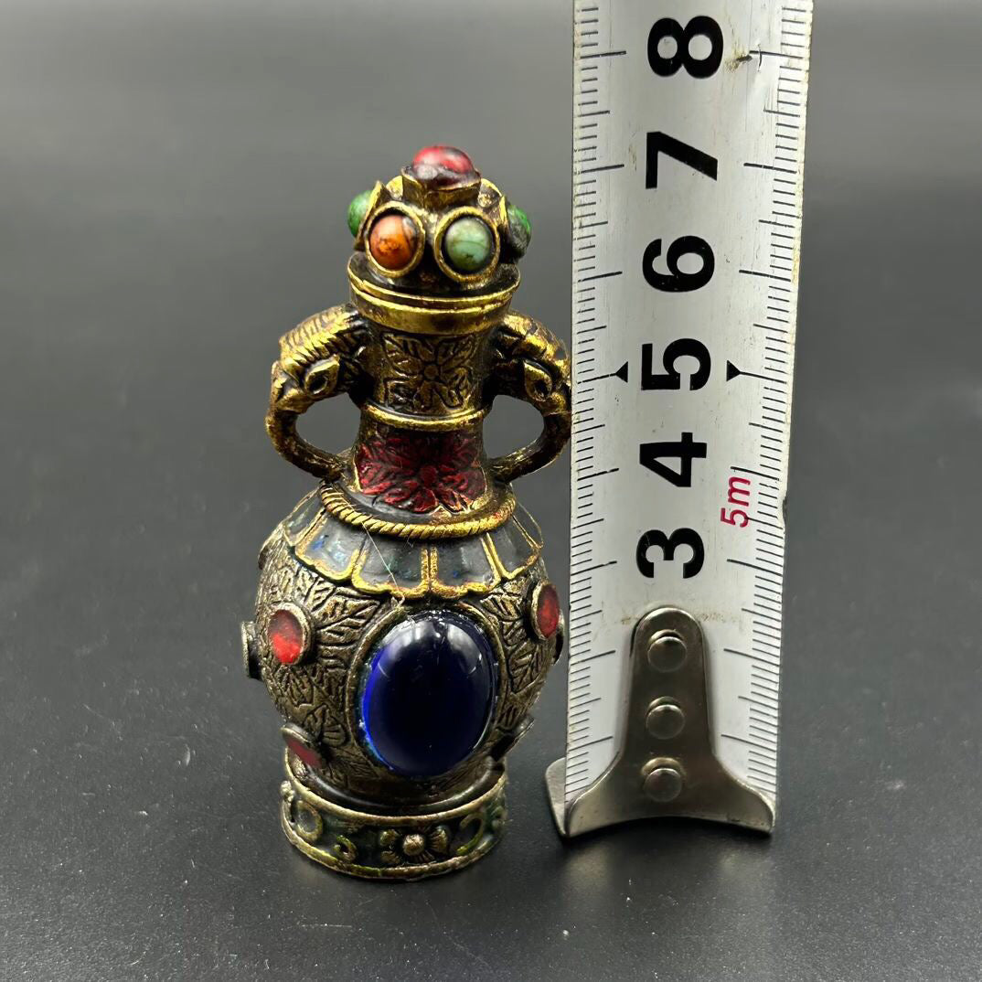 Chinese antique snuff bottle