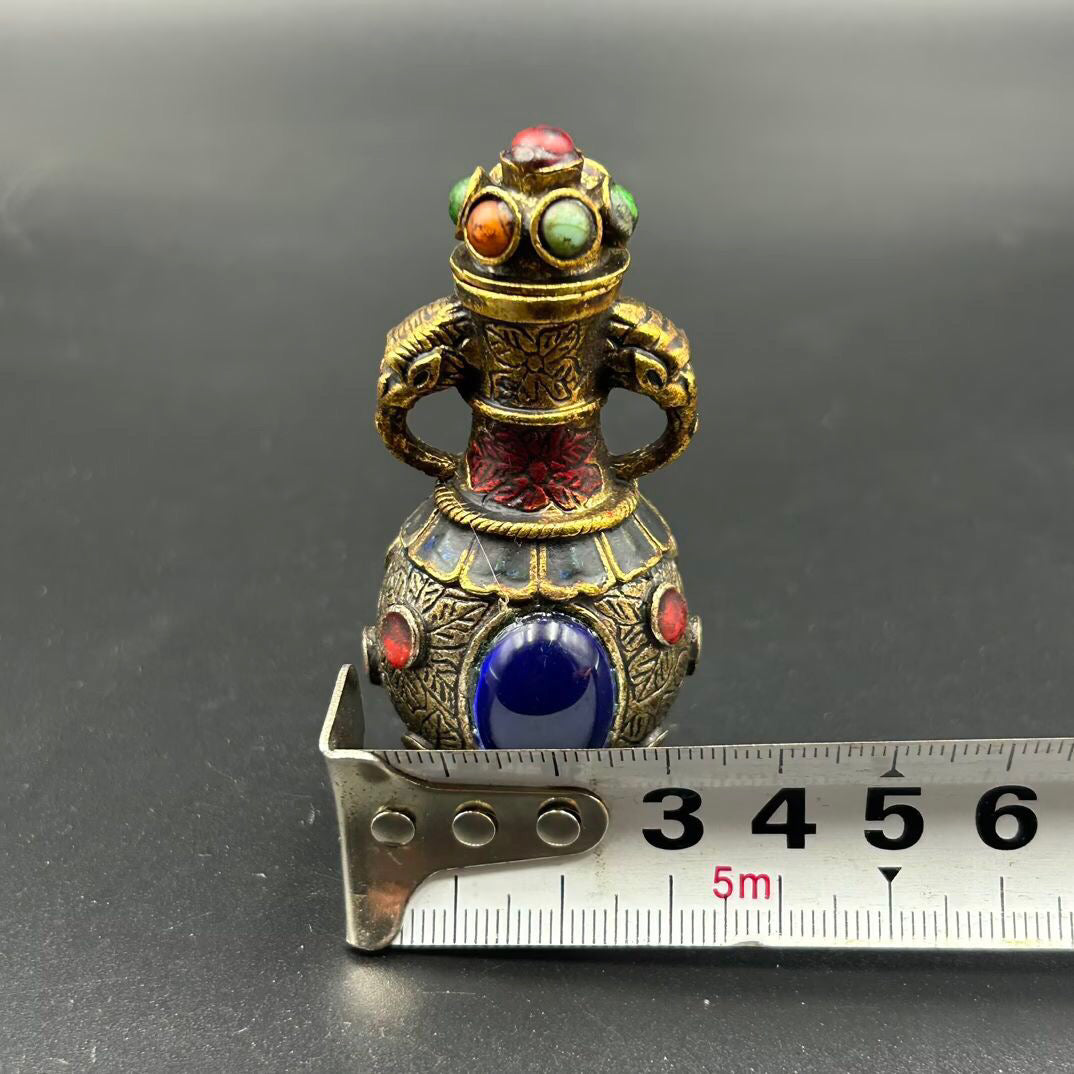 Chinese antique snuff bottle