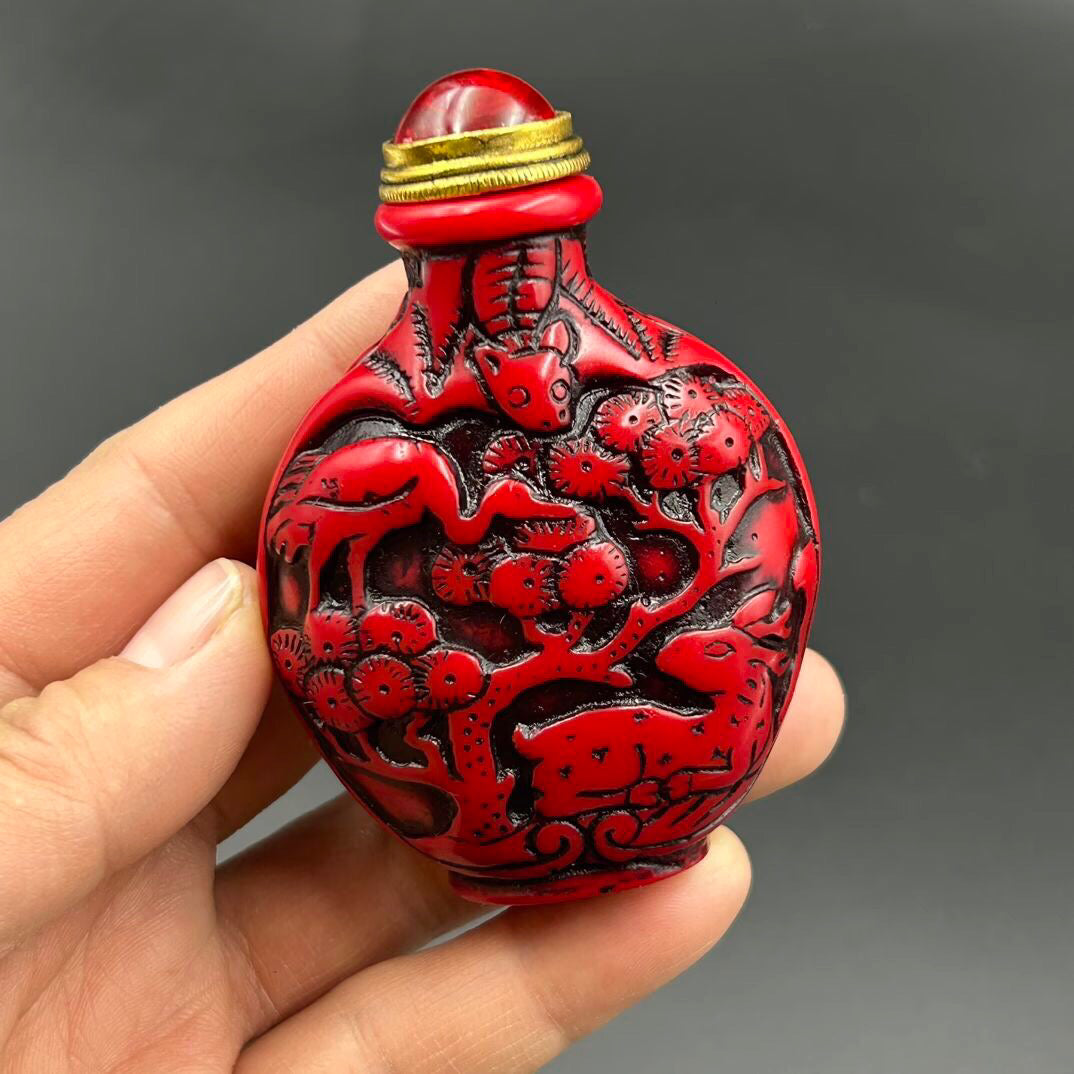 Chinese antique snuff bottle
