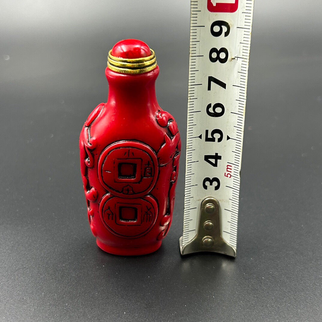 Chinese antique snuff bottle