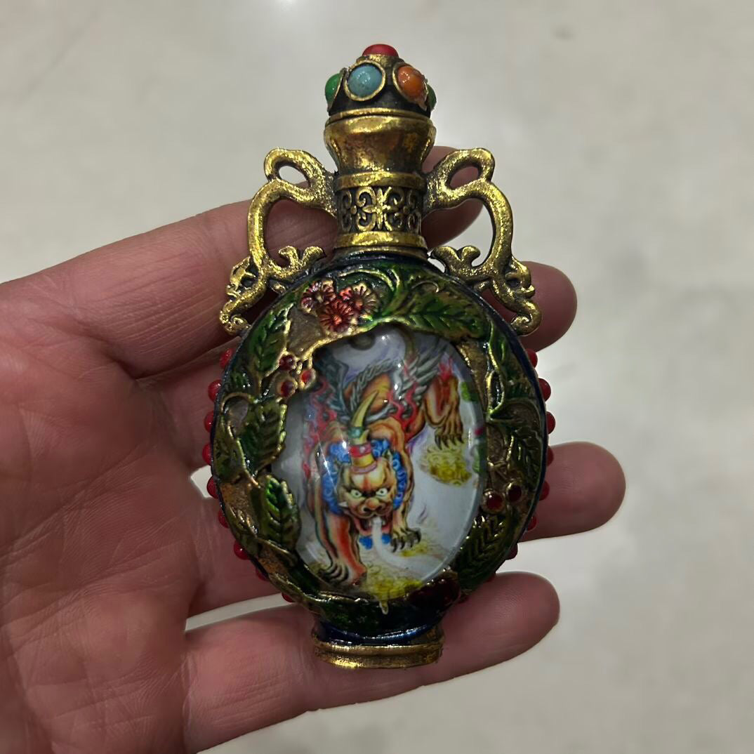 Chinese antique copper snuff bottle