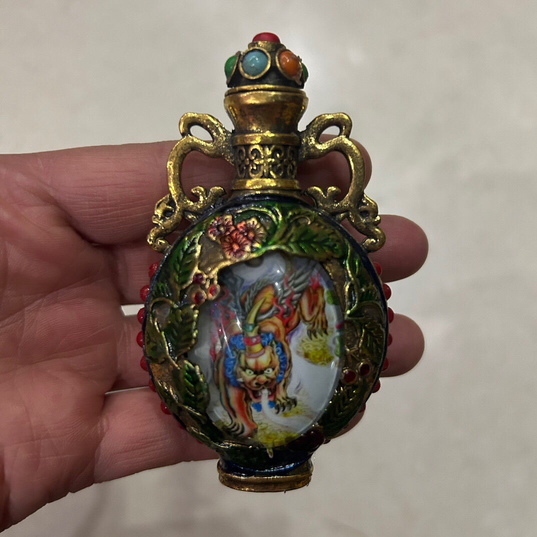 Chinese antique copper snuff bottle