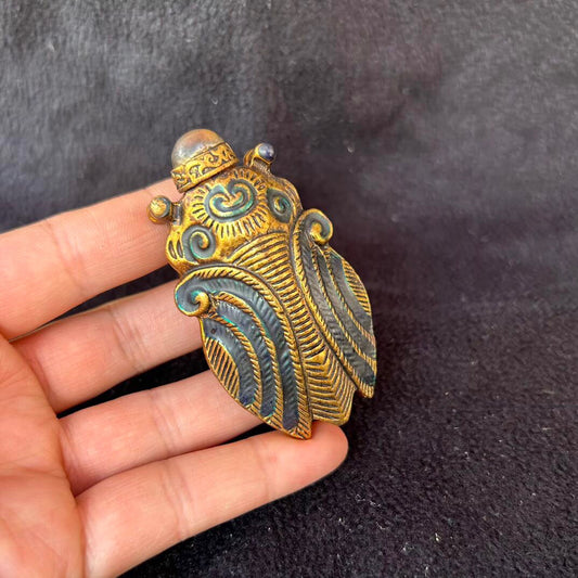 Chinese antique copper snuff bottle